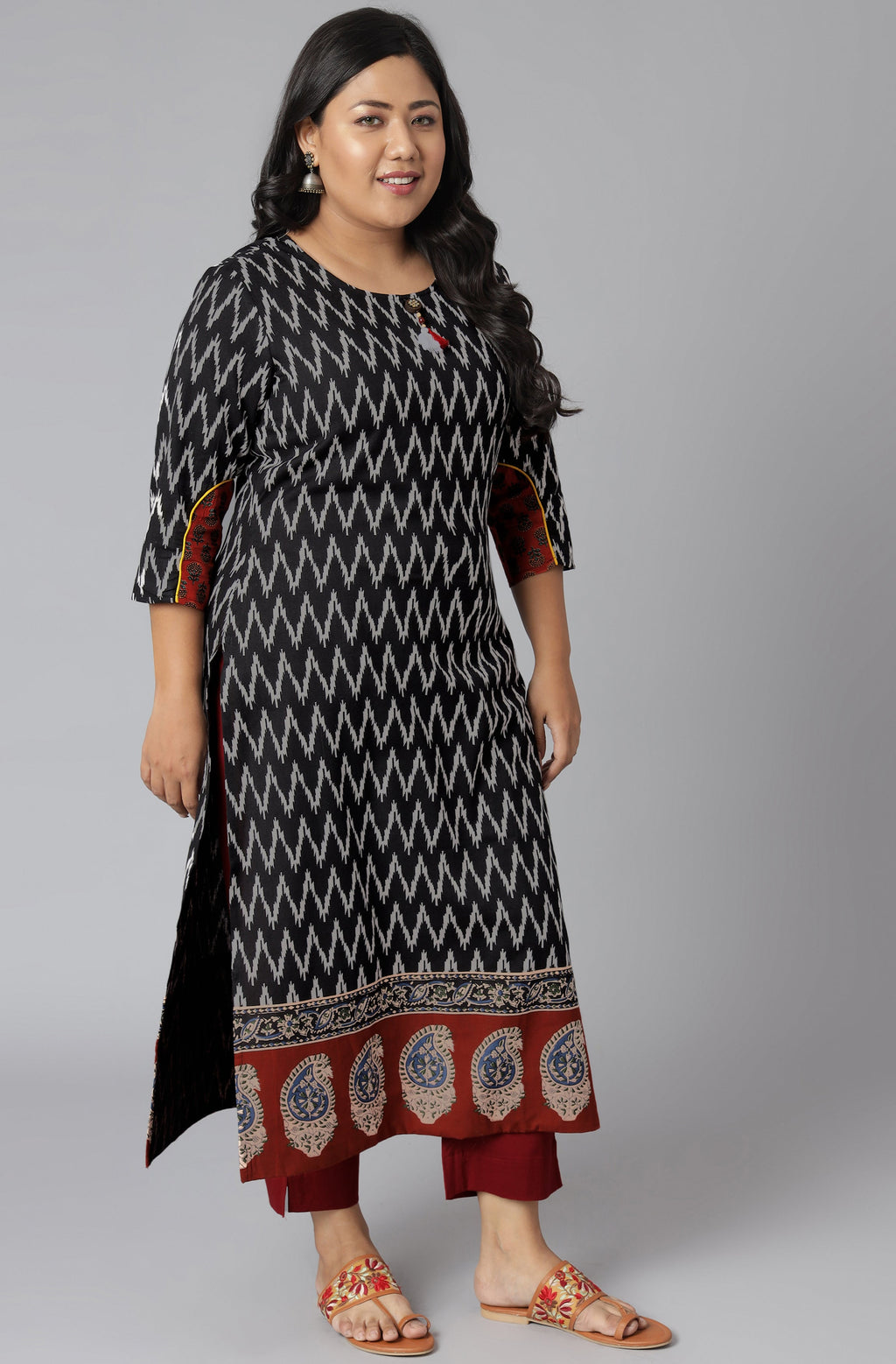 Janasya Women's Black Cotton Flex Ikat Casual Straight Kurta