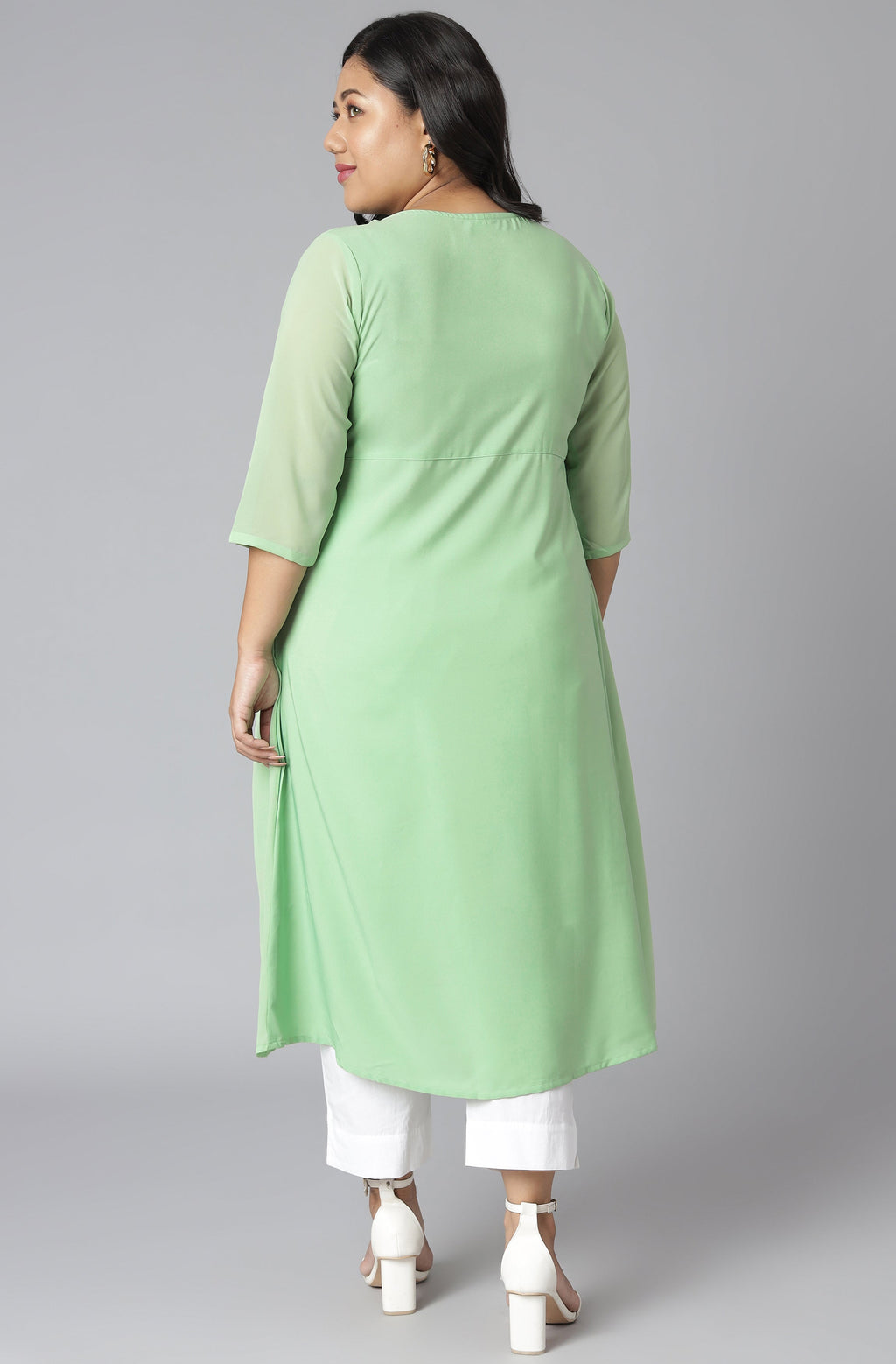 Janasya Women's Green Poly Crepe Floral Print Casual A-line Kurta