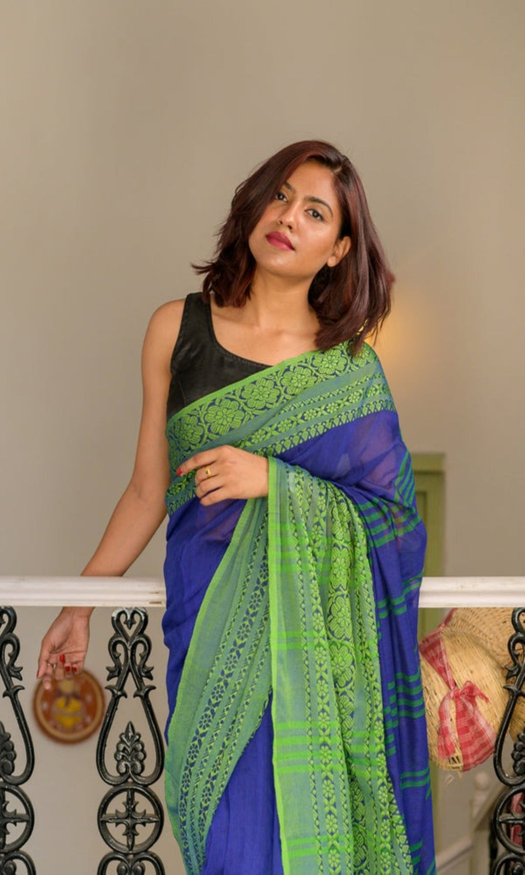 Piyari Fashion Handloom Blue Cotton Begampuri Saree
