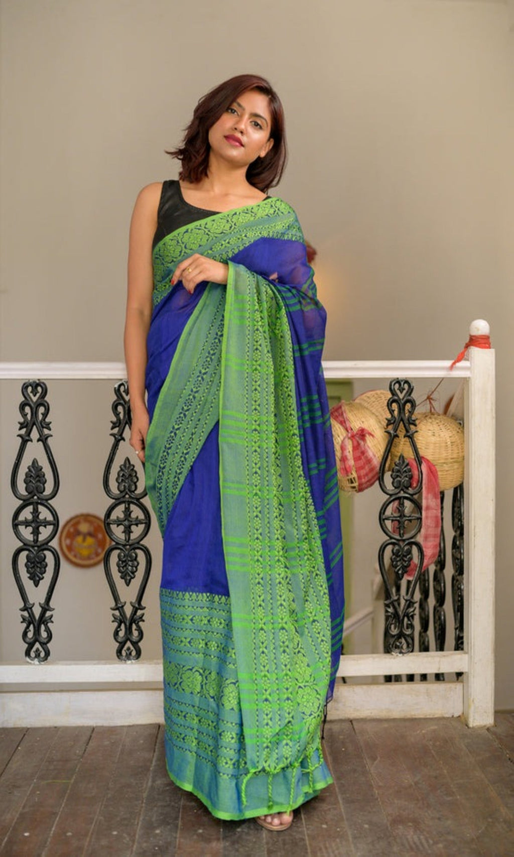 Piyari Fashion Handloom Blue Cotton Begampuri Saree