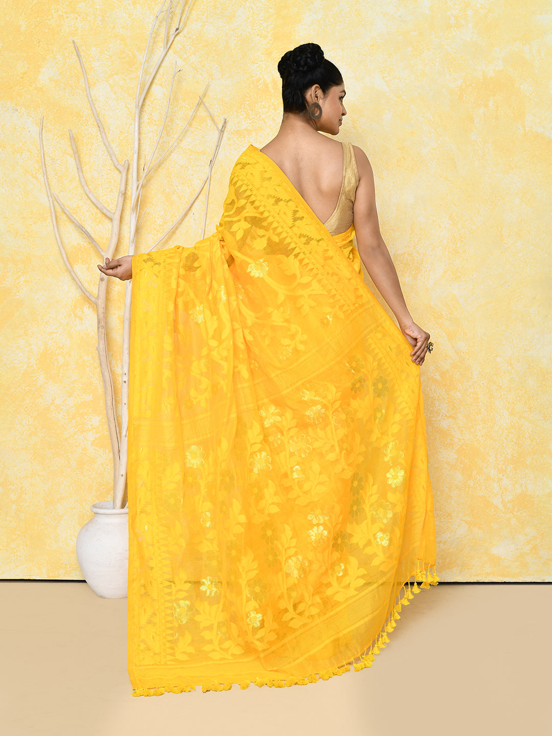 Piyari Fashion Women's Yellow Cotton Silk Jamdani Saree