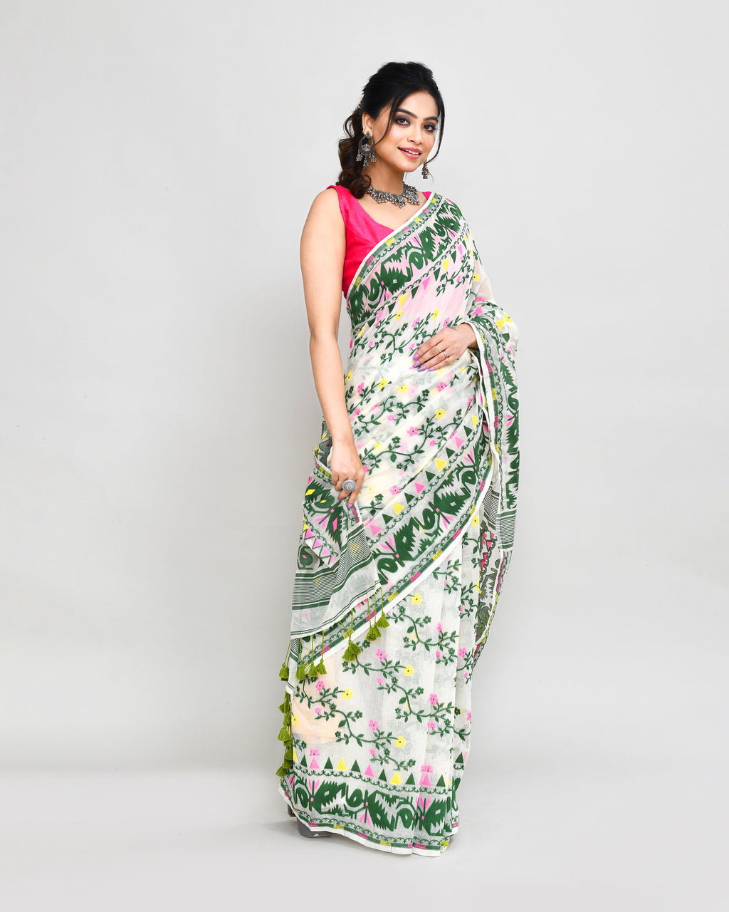 Piyari Fashion Women's Off White Green Cotton Silk Jamdani Saree