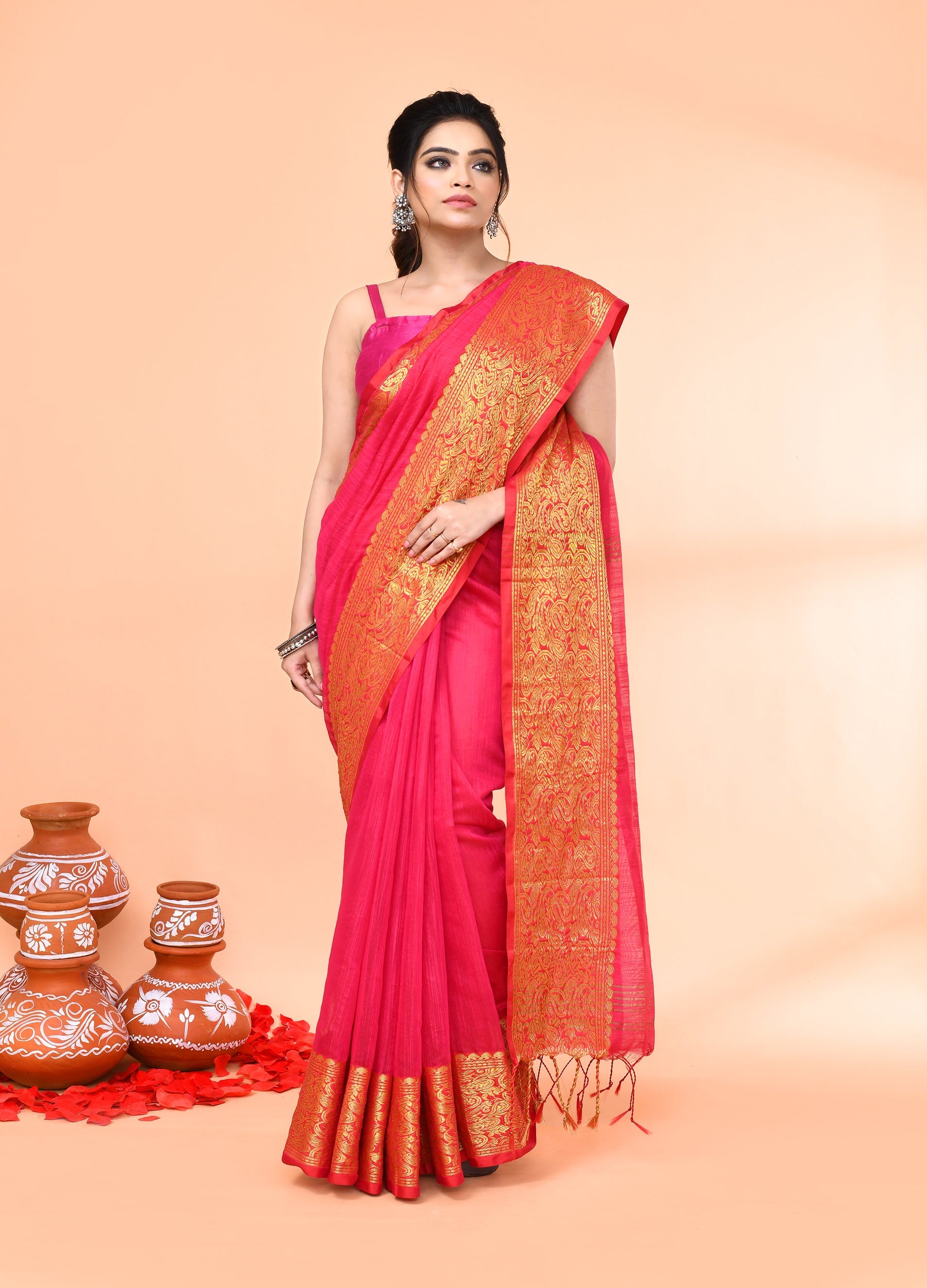 Piyari Fashion Women`s Cotton Blend Rani Handloom Saree With Blouse