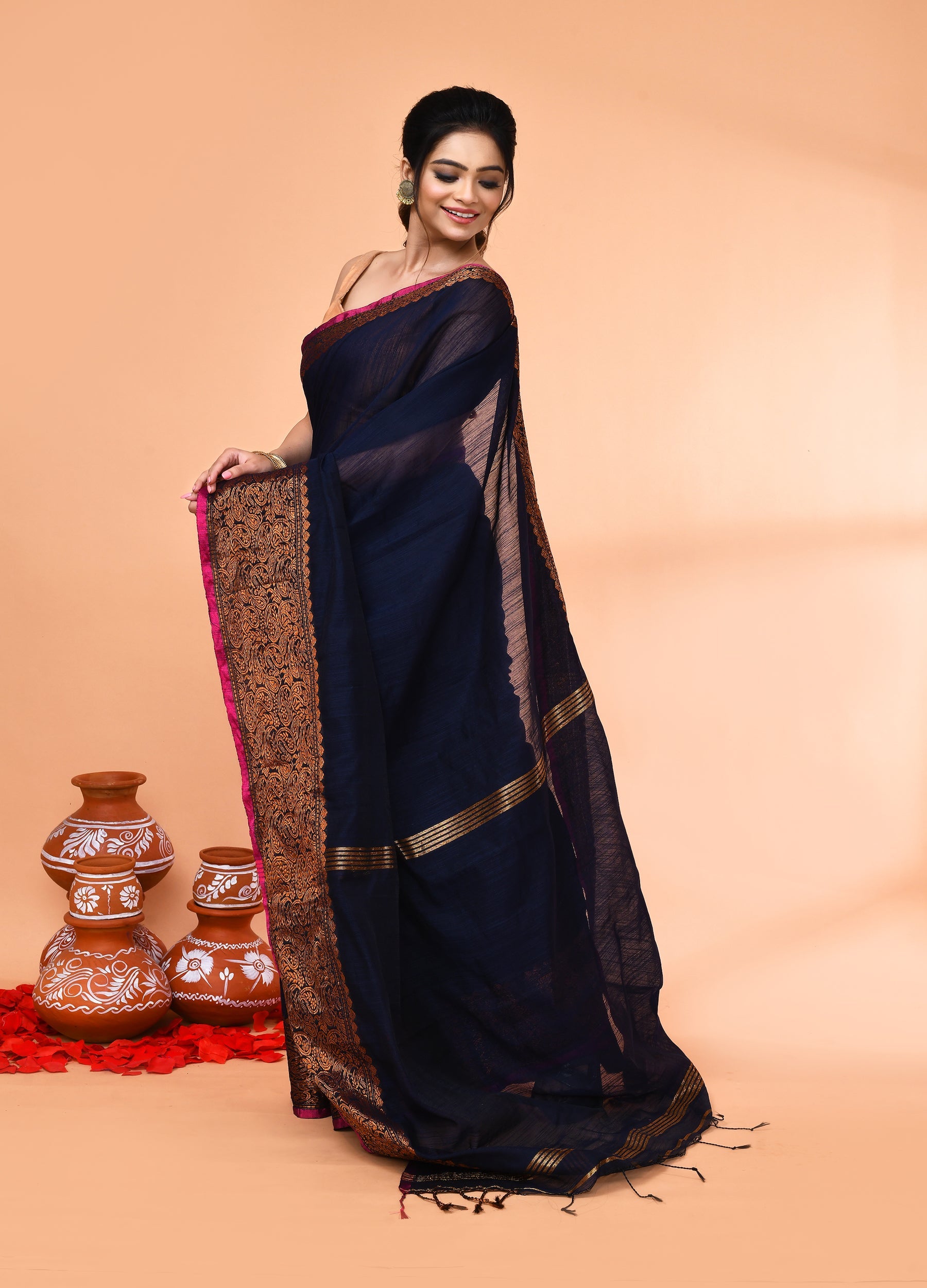 Piyari Fashion Women`s Cotton Blend Navy Blue Handloom Saree With Blouse