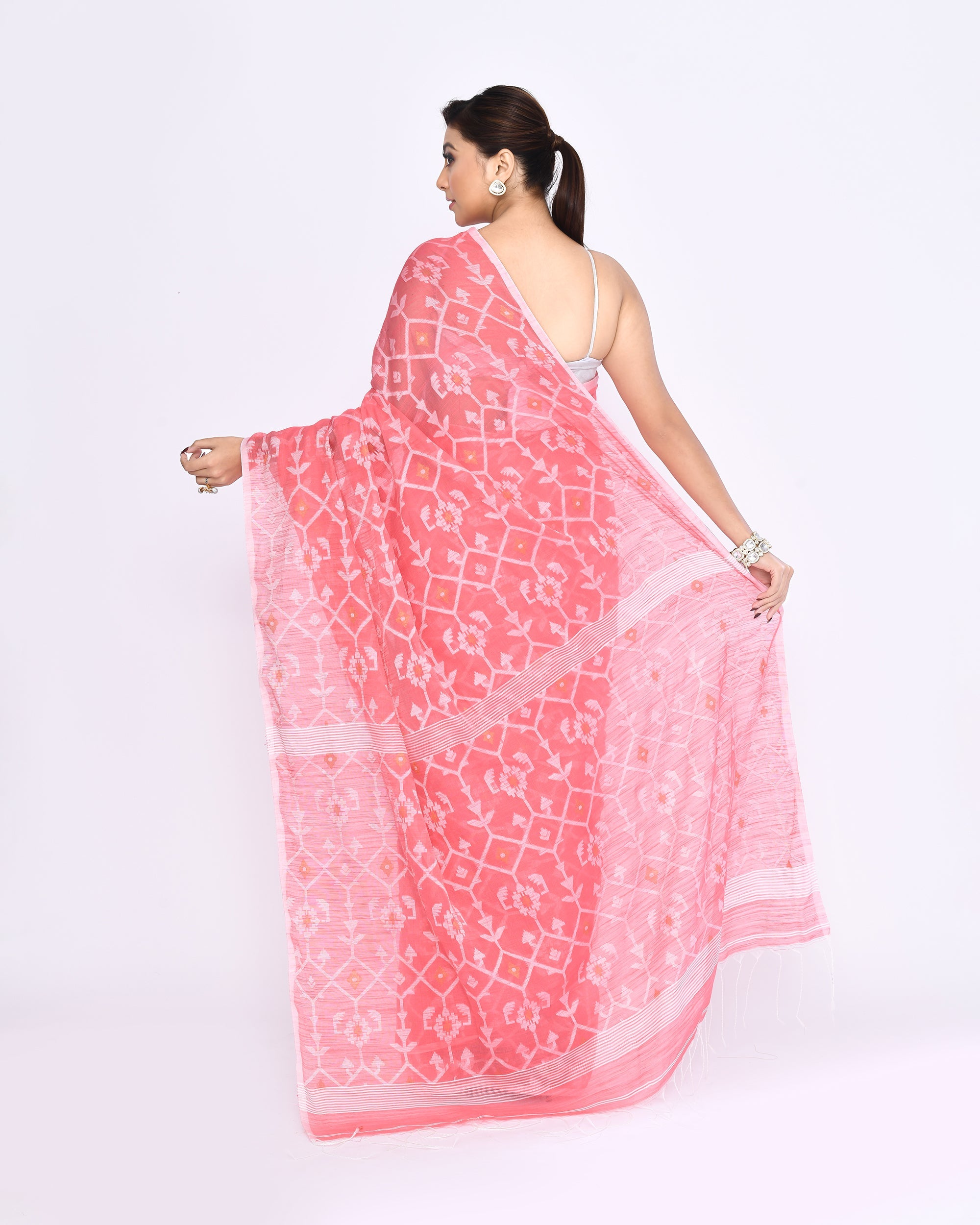 Piyari Fashion Women's Salmon Embellished Cotton Blend Jamdani Saree