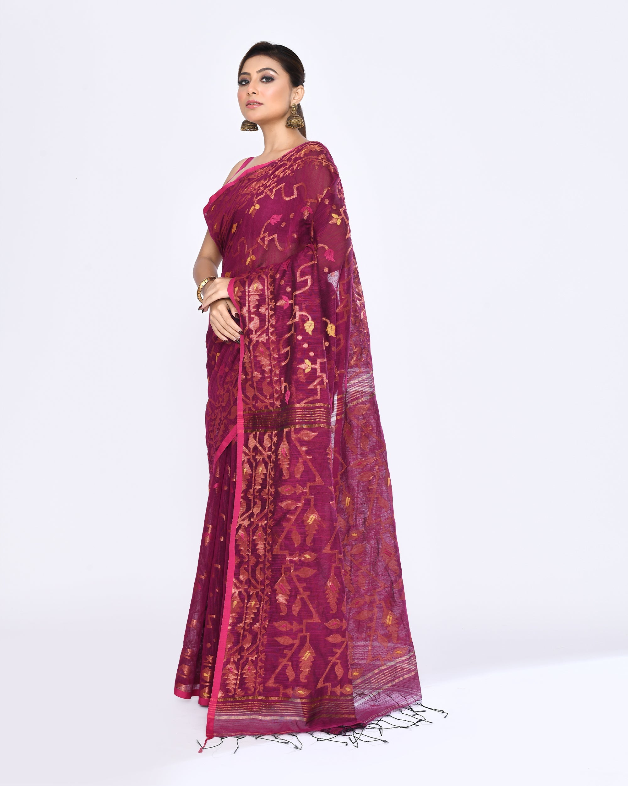 Piyari Fashion Women's Pink Embellished Cotton Blend Jamdani Saree