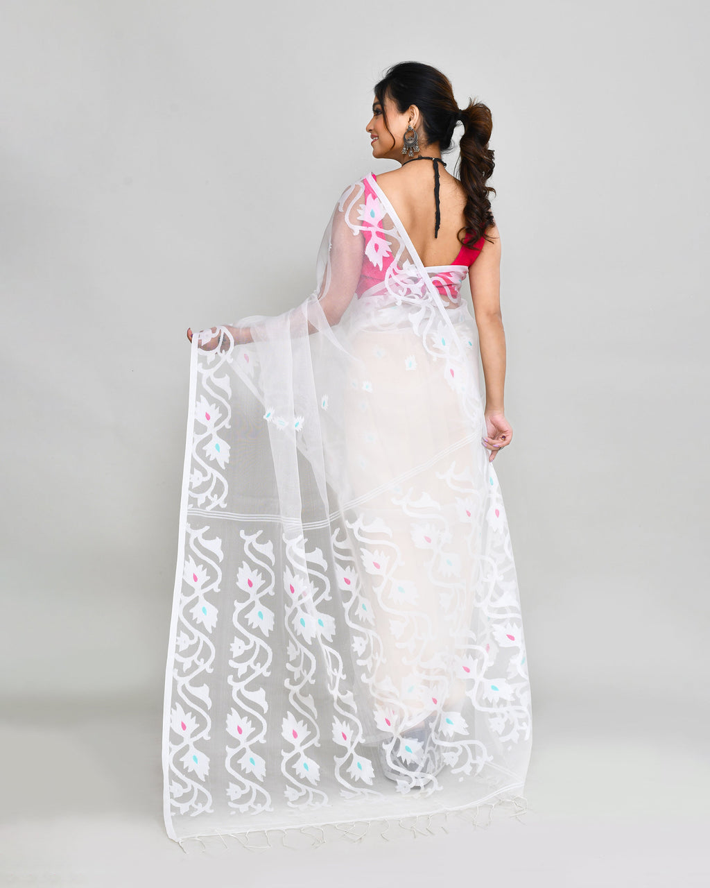 Piyari Fashion Women`s White Hand Work Art Silk Jamdani Saree With Blouse