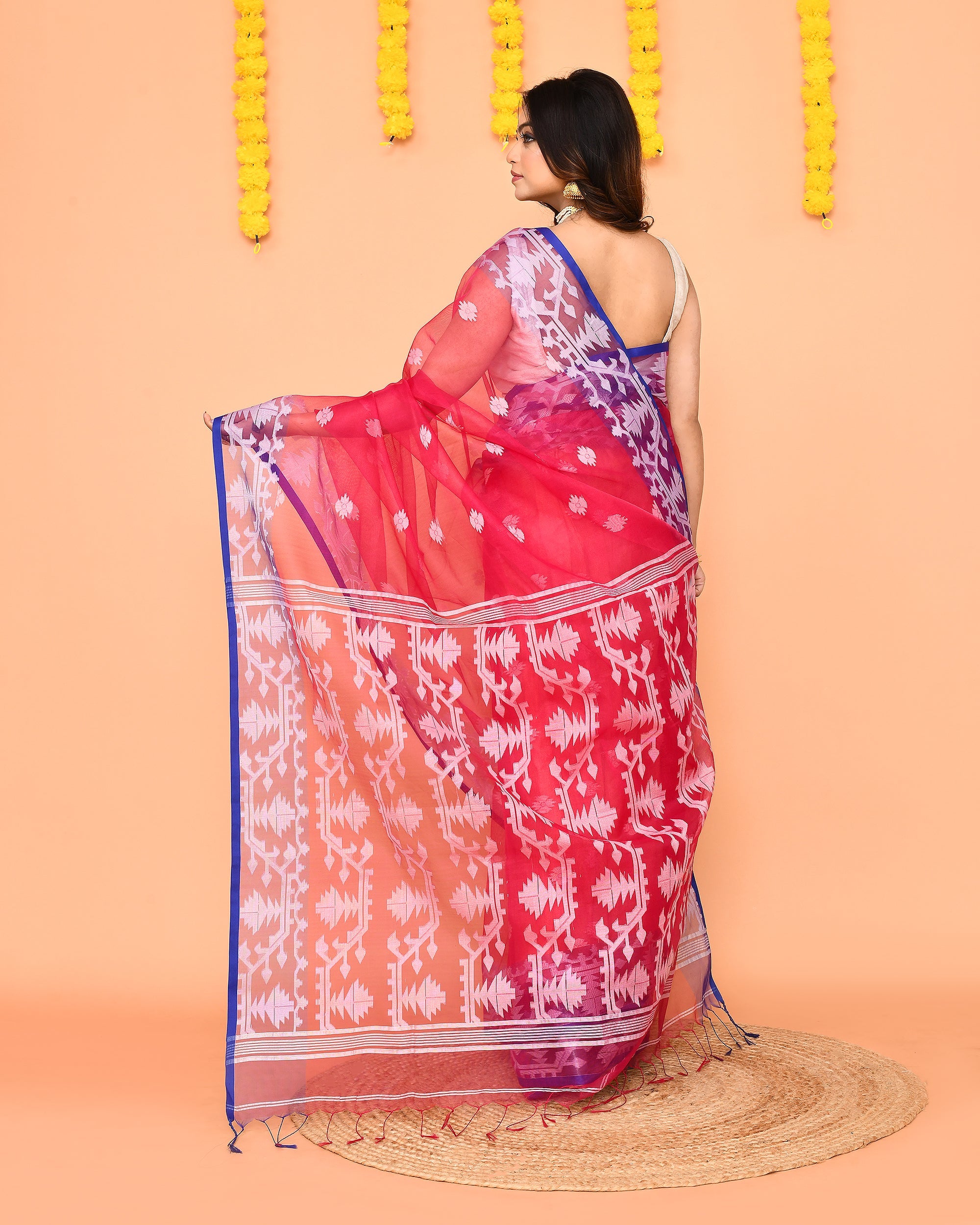 Piyari Fashion Women's Rani Pink Resham Silk Jamdani Saree
