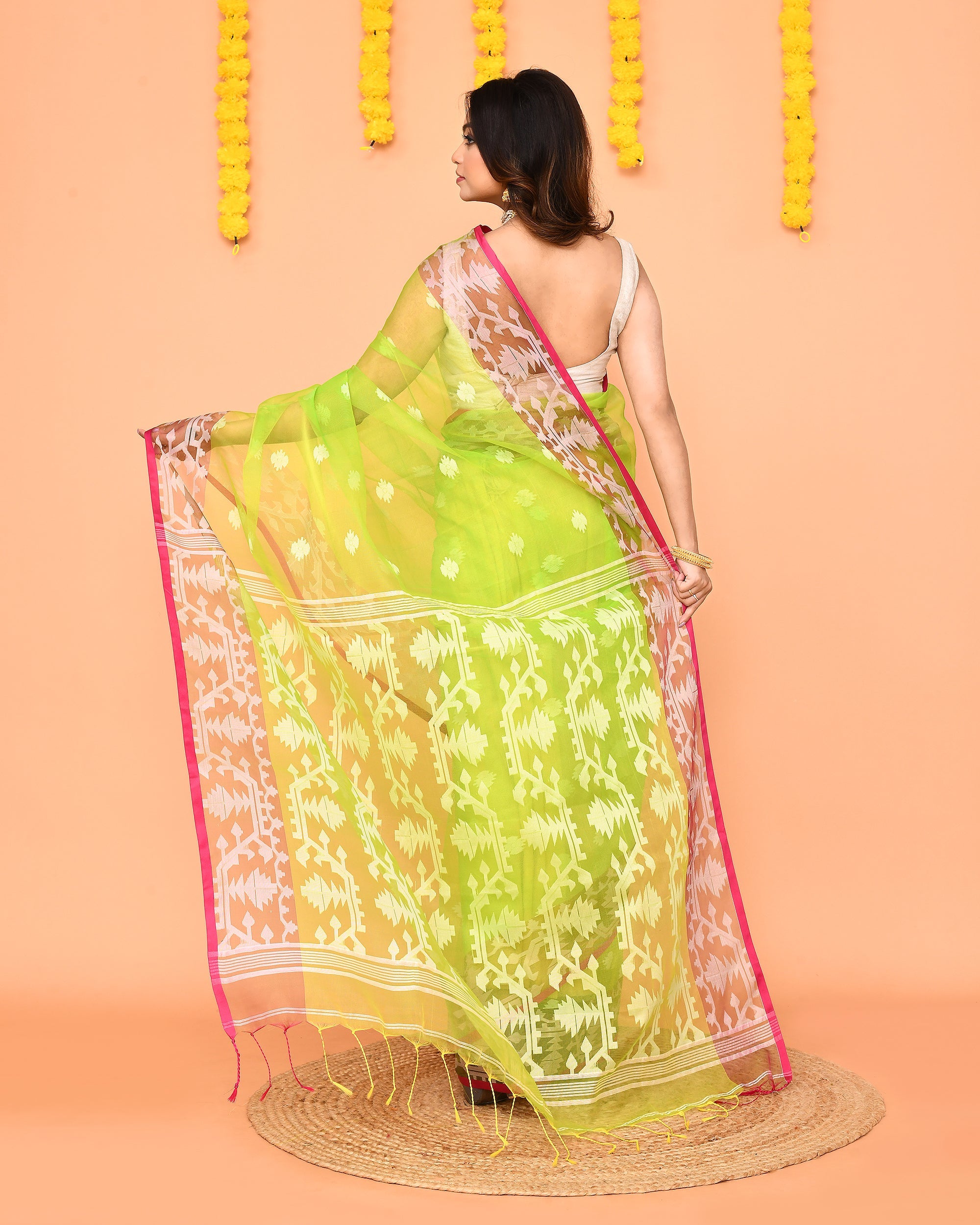 Piyari Fashion Women's Lime Resham Silk Jamdani Saree