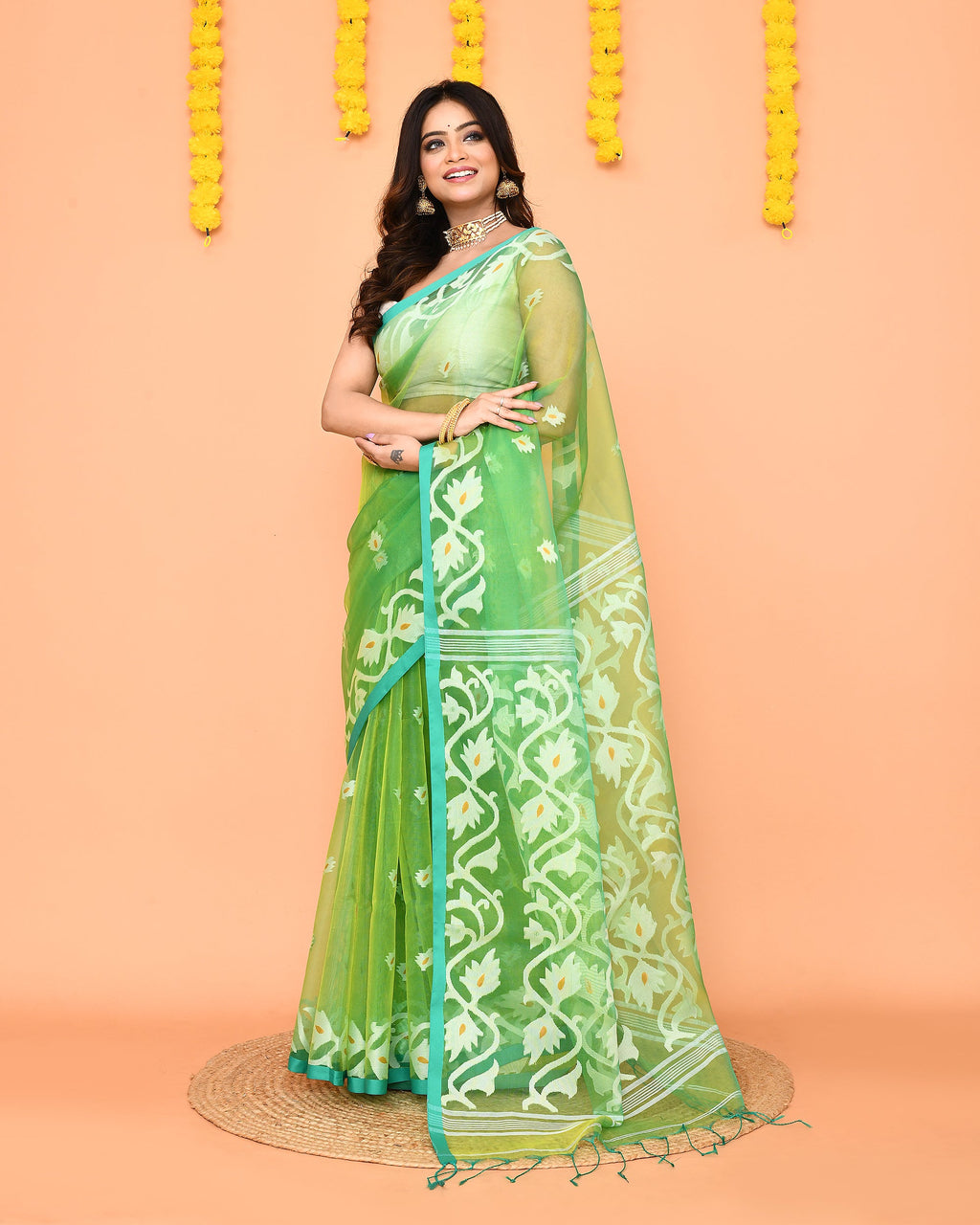 Piyari Fashion Women's Green Resham Silk Jamdani Saree