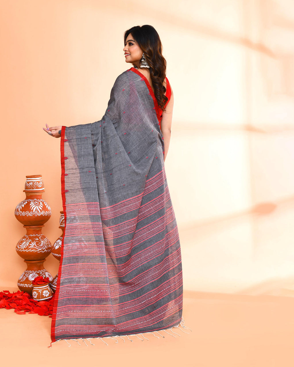 Piyari Fashion Women`s Grey Hand Work Cotton Saree With Blouse