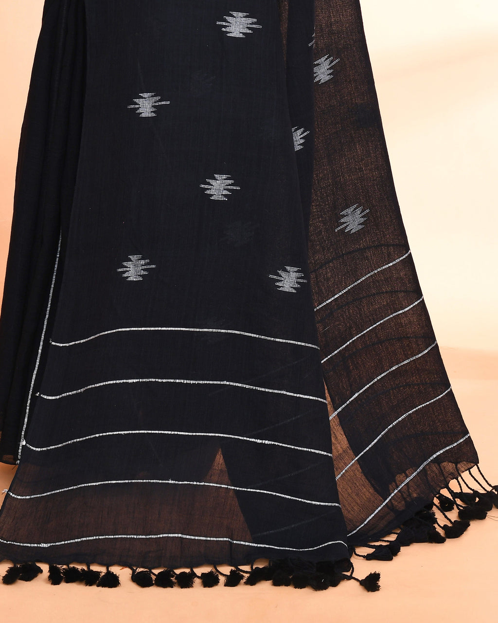 Piyari Fashion Women`s Black Hand Work Cotton Jamdani Saree With Blouse