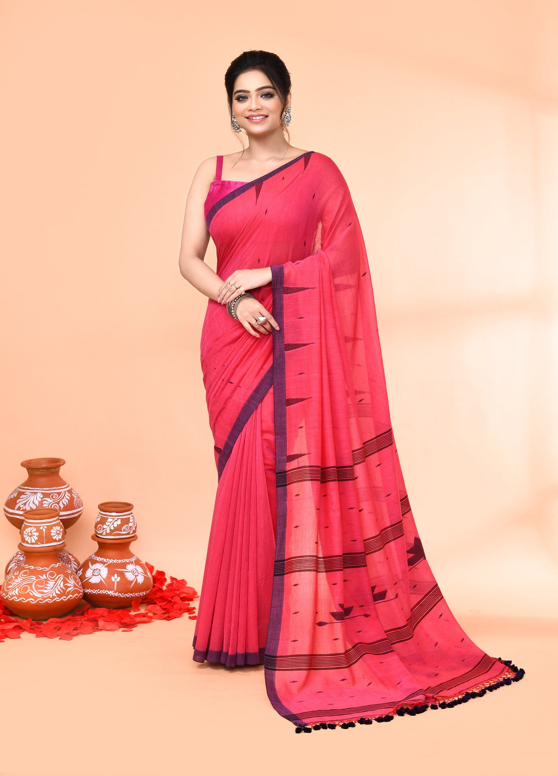 Piyari Fashion Women`s Pink Mul Cotton Handloom Jamdani Saree With Blouse