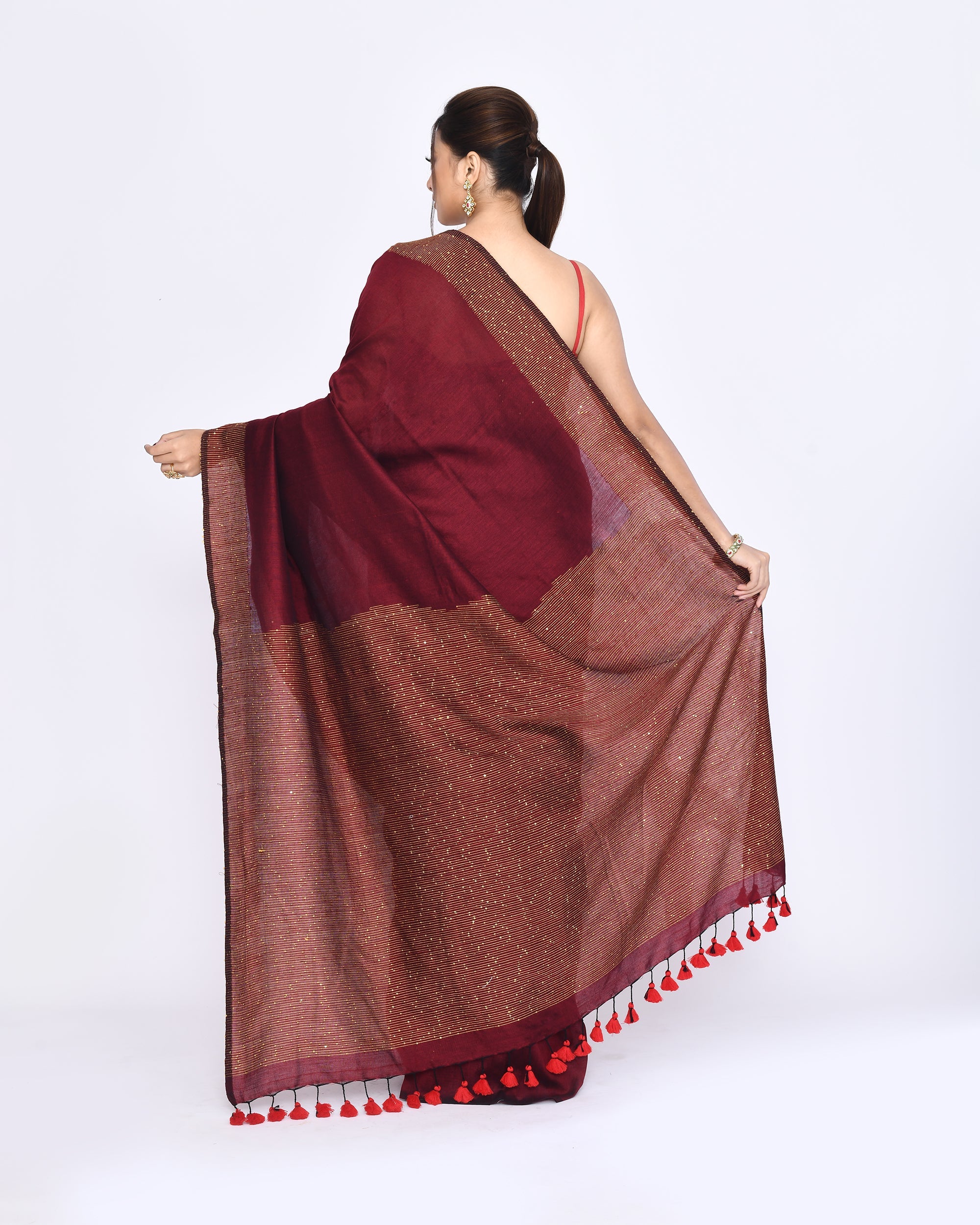Piyari Fashion Women's Maroon Embellished Sequined Cotton Saree