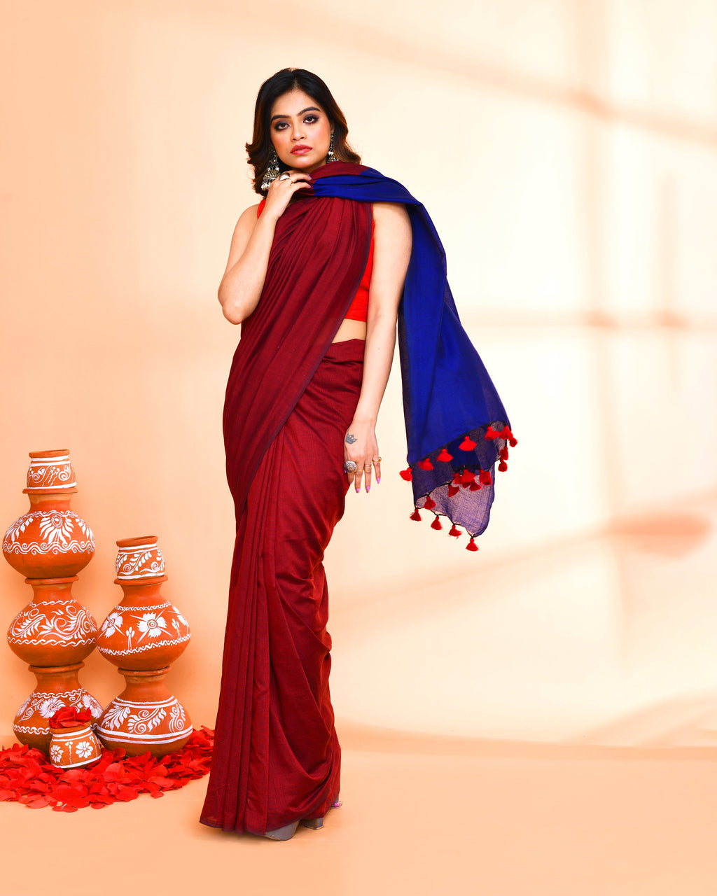 Piyari Fashion Handspun Cotton Maroon Handloom Saree With Blouse