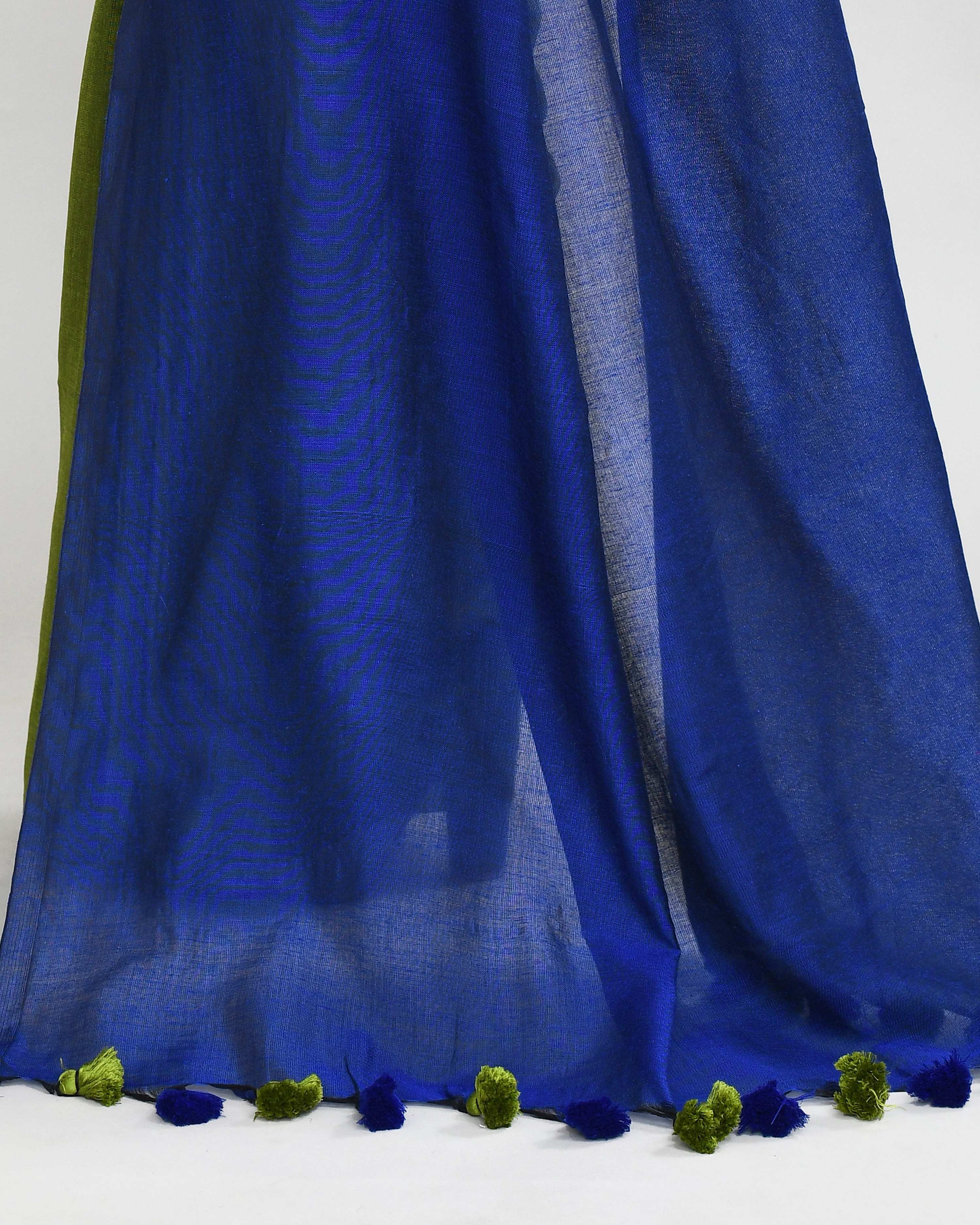 Piyari Fashion Handspun Cotton Moss Green Handloom Saree With Blouse