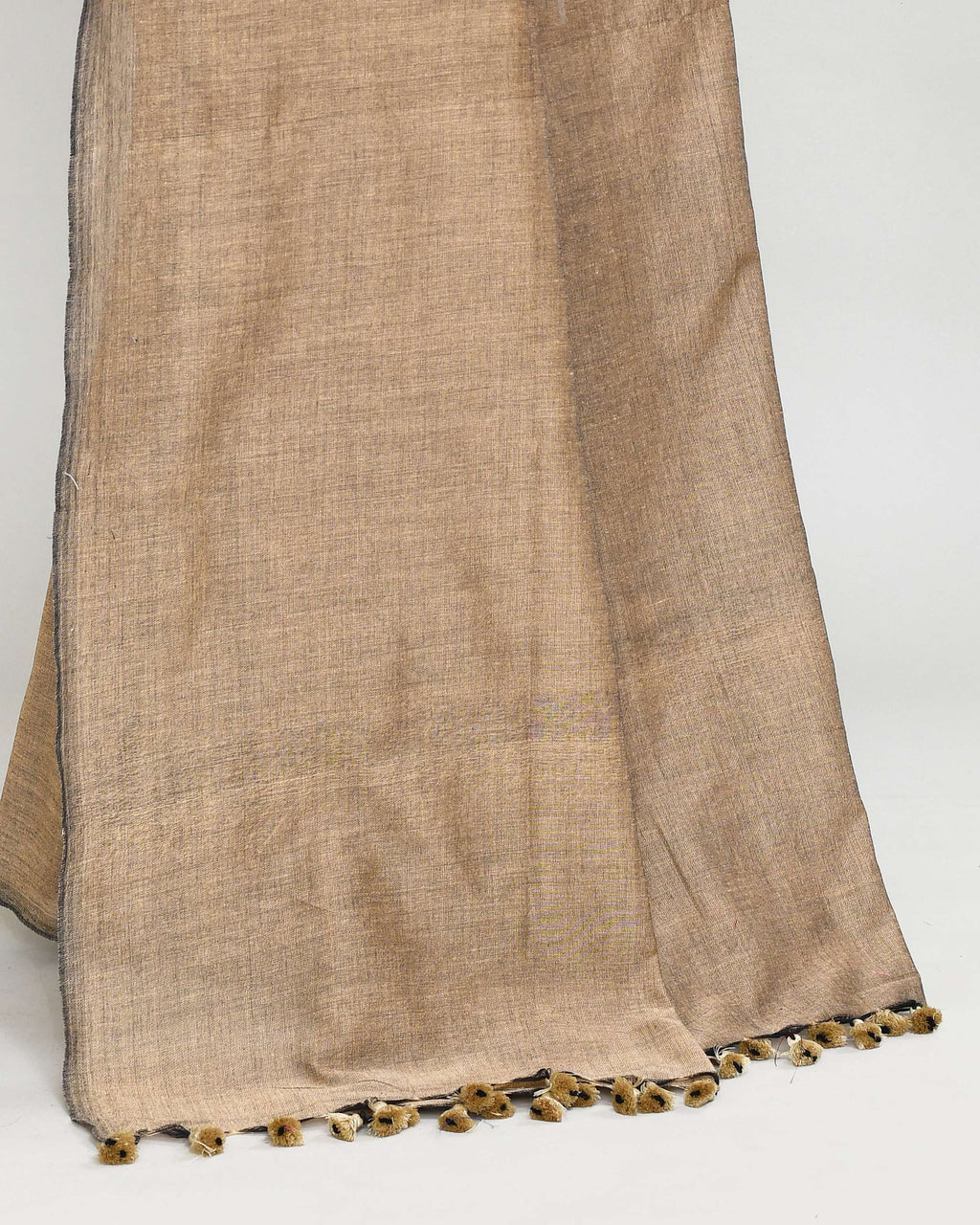 Piyari Fashion Handspun Cotton Beige Handloom Saree With Blouse