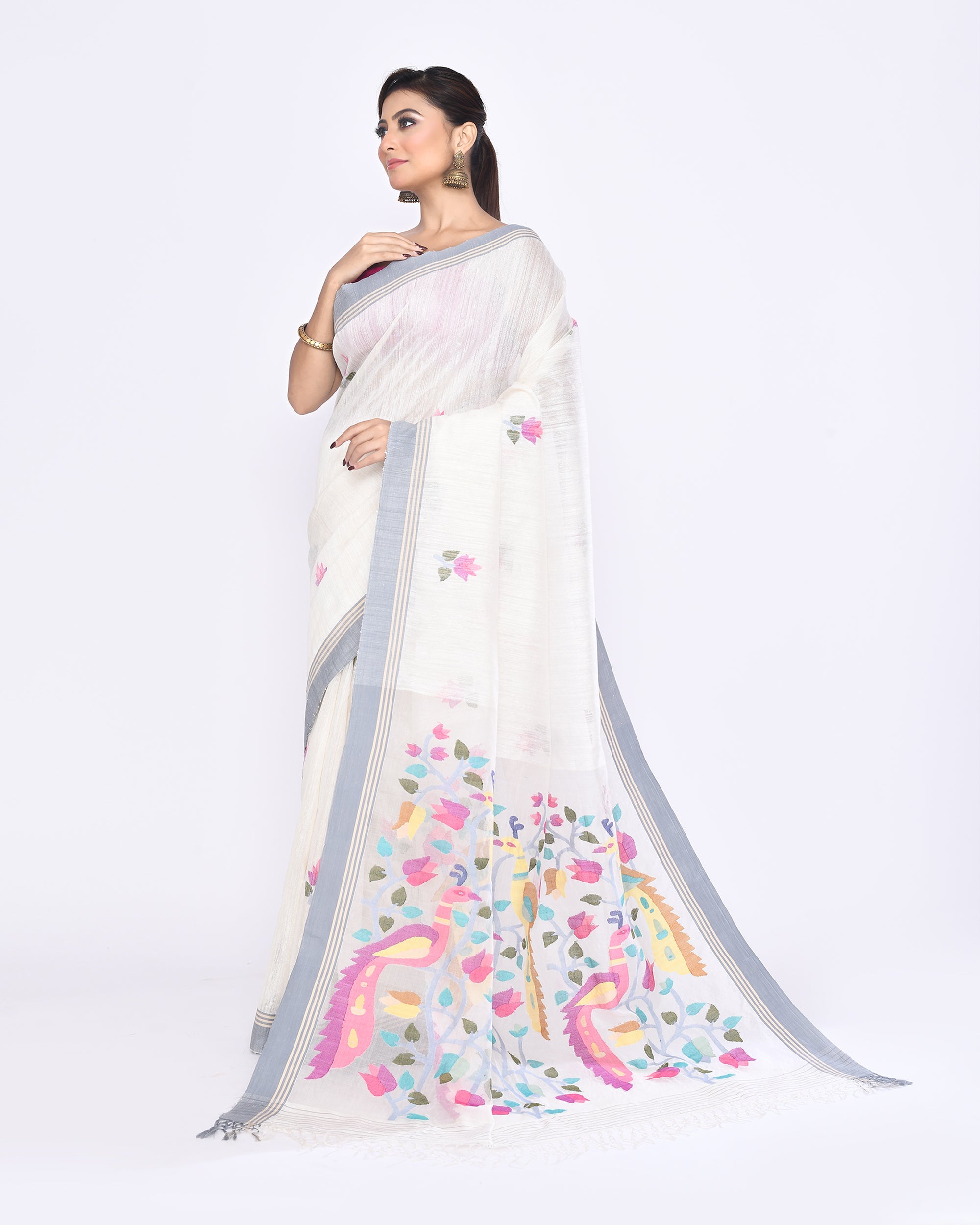 Piyari Fashion Women's Off White Embellished Matka Silk Jamdani Saree
