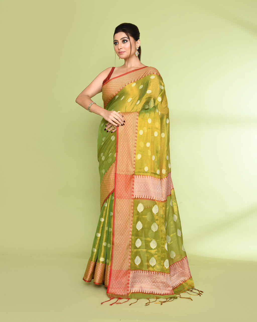 Piyari Fashion Women's Parrot Green Zari Cotton Tissue Jamdani Saree