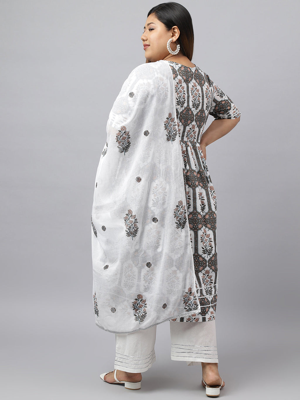 Janasya Women's White Cotton Flared Casual Kurta Set