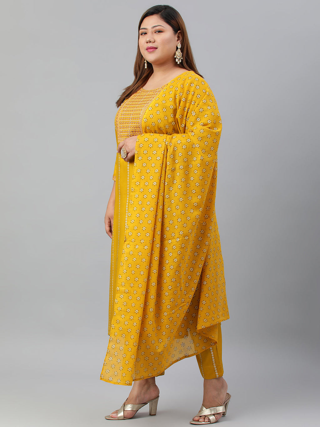 Janasya XL LOVE by Janasya Women's Plus Size Mustard Rayon Kurta With Pant and Dupatta