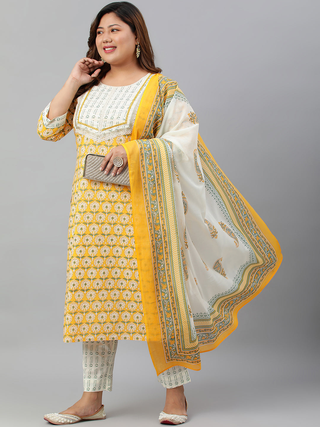Janasya XL LOVE by Janasya Women's Plus Size Yellow Cotton Kurta With Pants and Dupatta