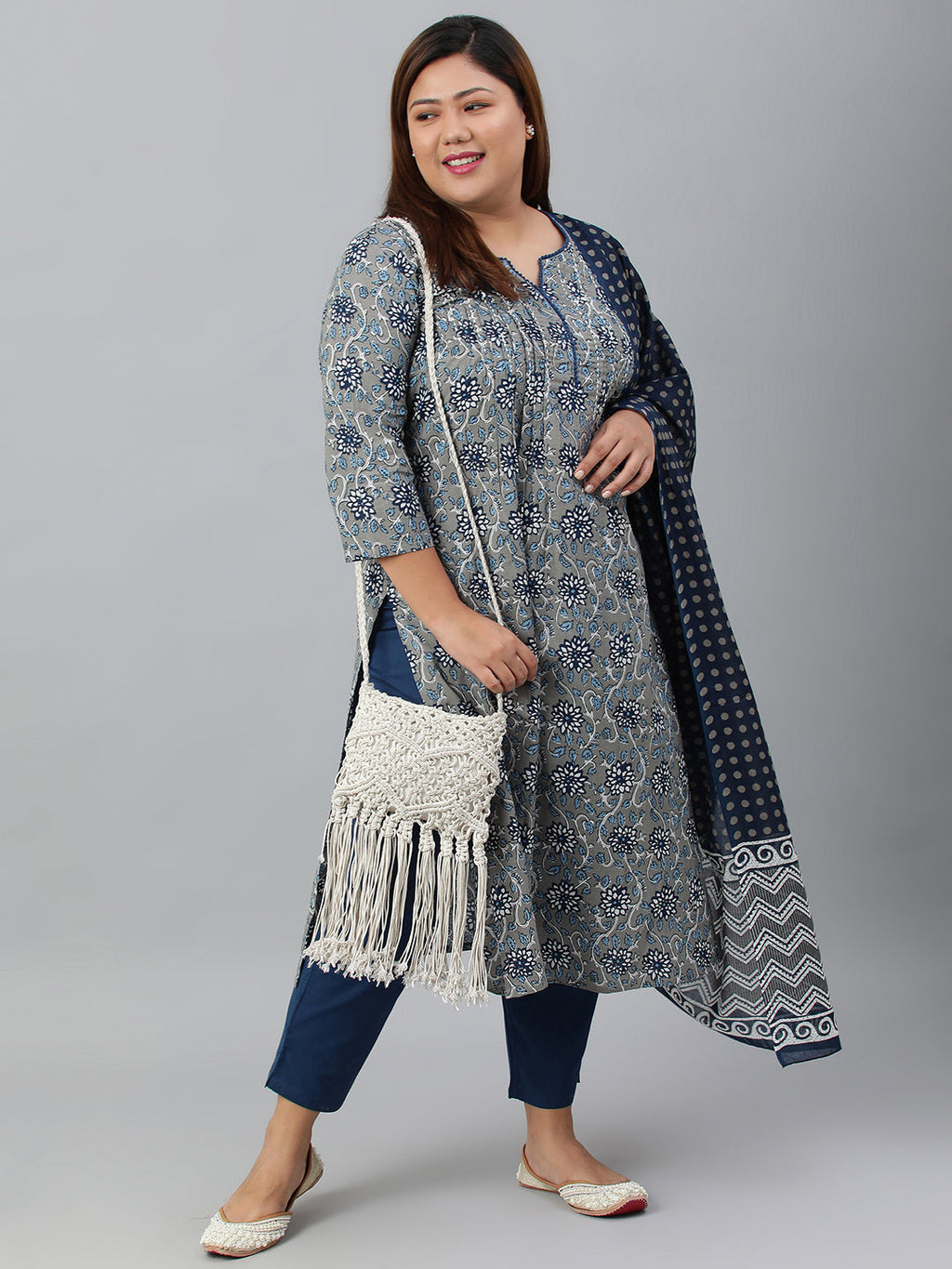 Janasya XL LOVE by Janasya Women's Plus Size Grey Cotton Kurta With Pant and Dupatta