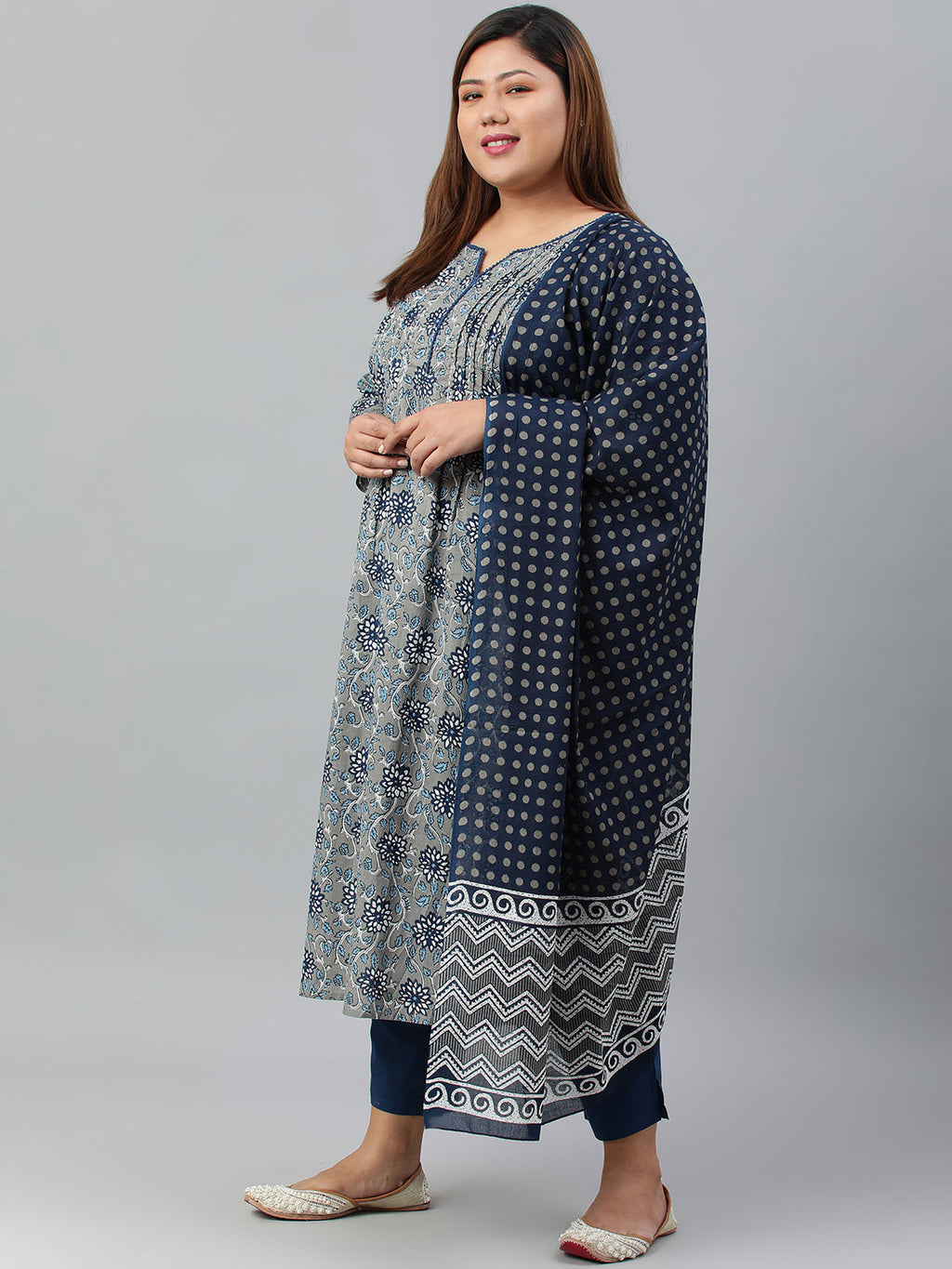 Janasya XL LOVE by Janasya Women's Plus Size Grey Cotton Kurta With Pant and Dupatta