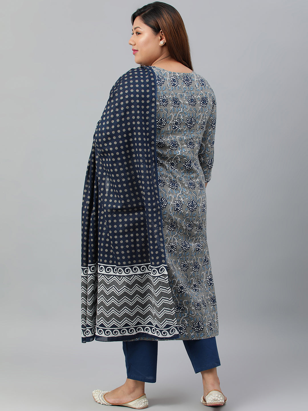 Janasya XL LOVE by Janasya Women's Plus Size Grey Cotton Kurta With Pant and Dupatta