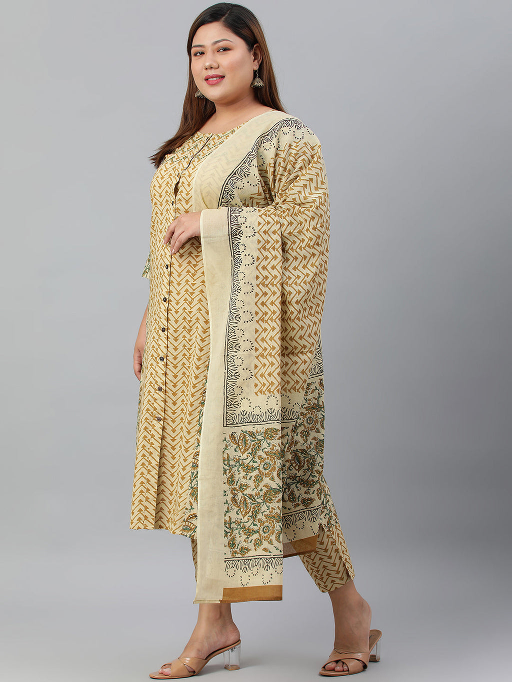 Janasya XL LOVE by Janasya Women's Plus Size Beige Cotton Kurta With Pant and Dupatta