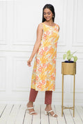 Myshka Multi Floral Women Cotton Straight Round Neck Kurtas