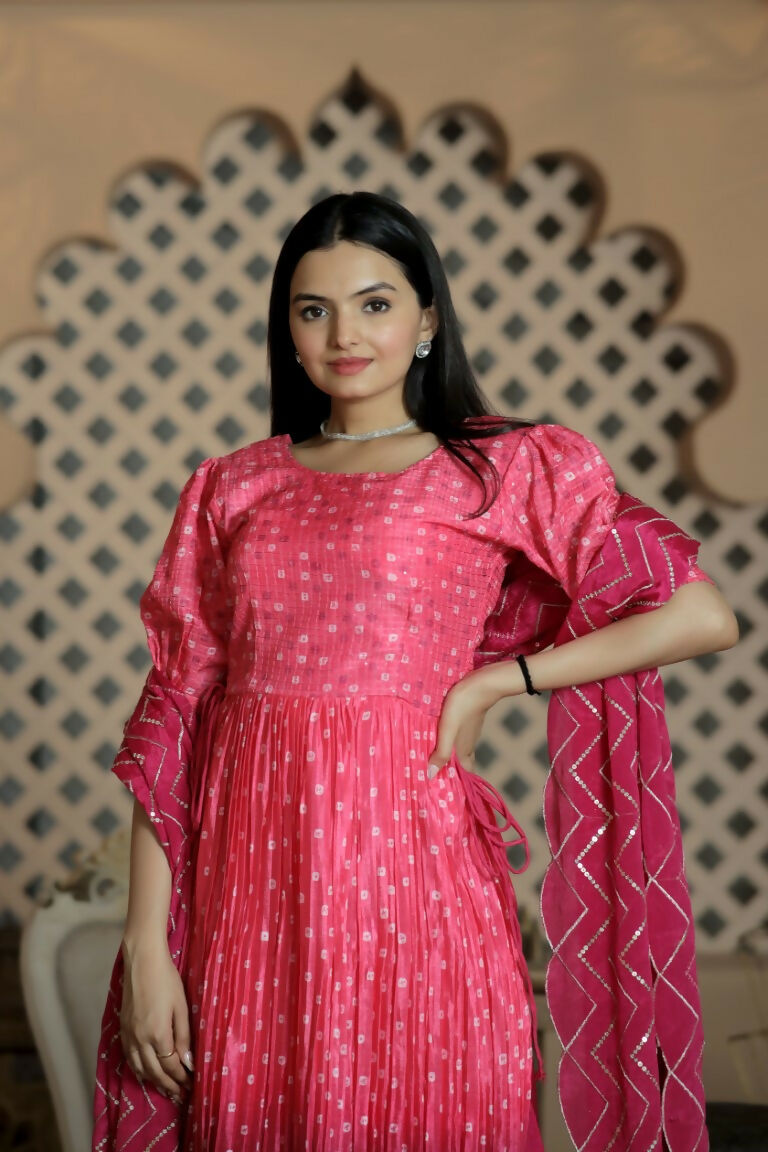 Jyoti Fashion Women's Pink Muslin Floral Print with Crush Pleating Kurta with Trouser & Dupatta