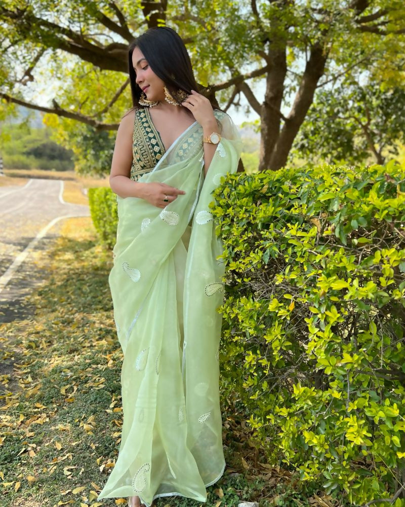 Vamsee Samriddhi Green Organza Saree