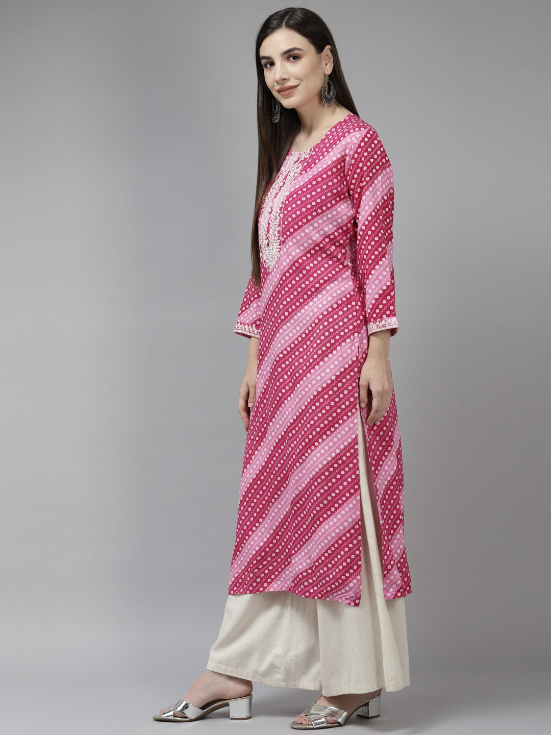 Yufta Pink Embroidered Kurta