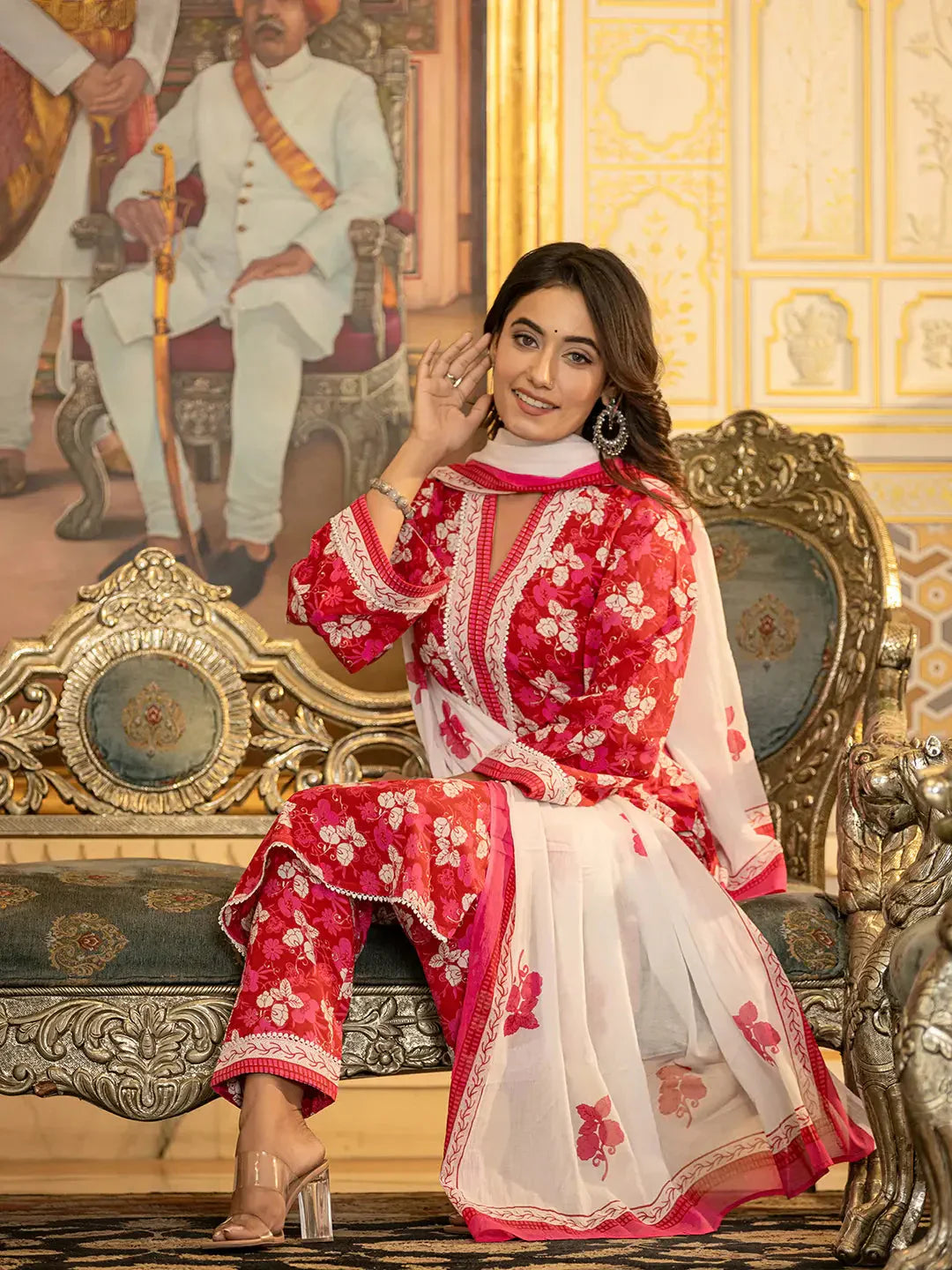 Yufta Pink Floral Print Straight Pakistani Style Kurta Trouser And Dupatta Set