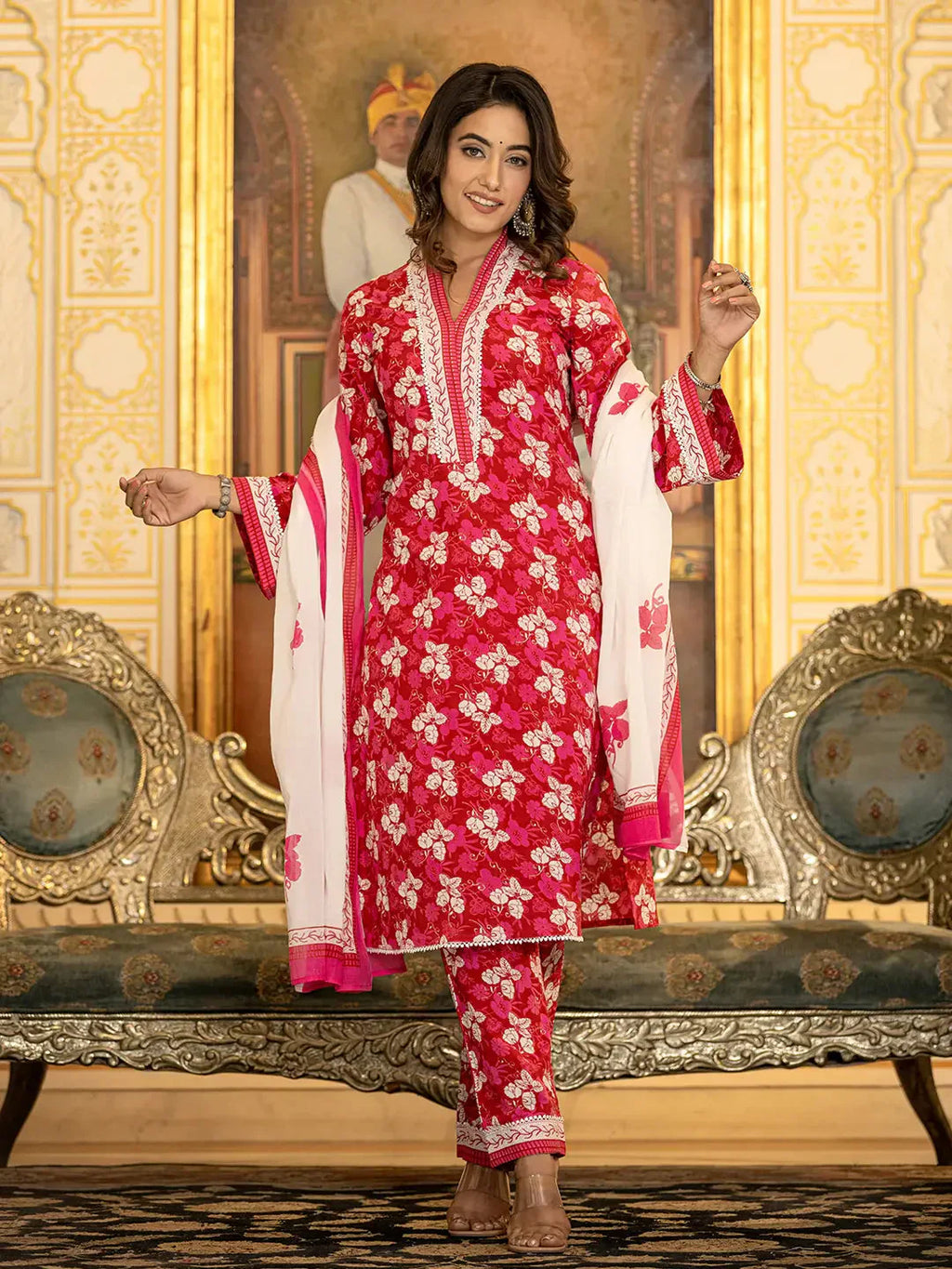 Yufta Pink Floral Print Straight Pakistani Style Kurta Trouser And Dupatta Set