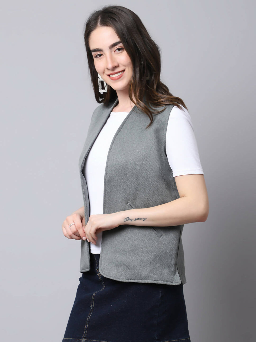 Even Apparels Grey Polyblend Open Front Women's Waistcoat