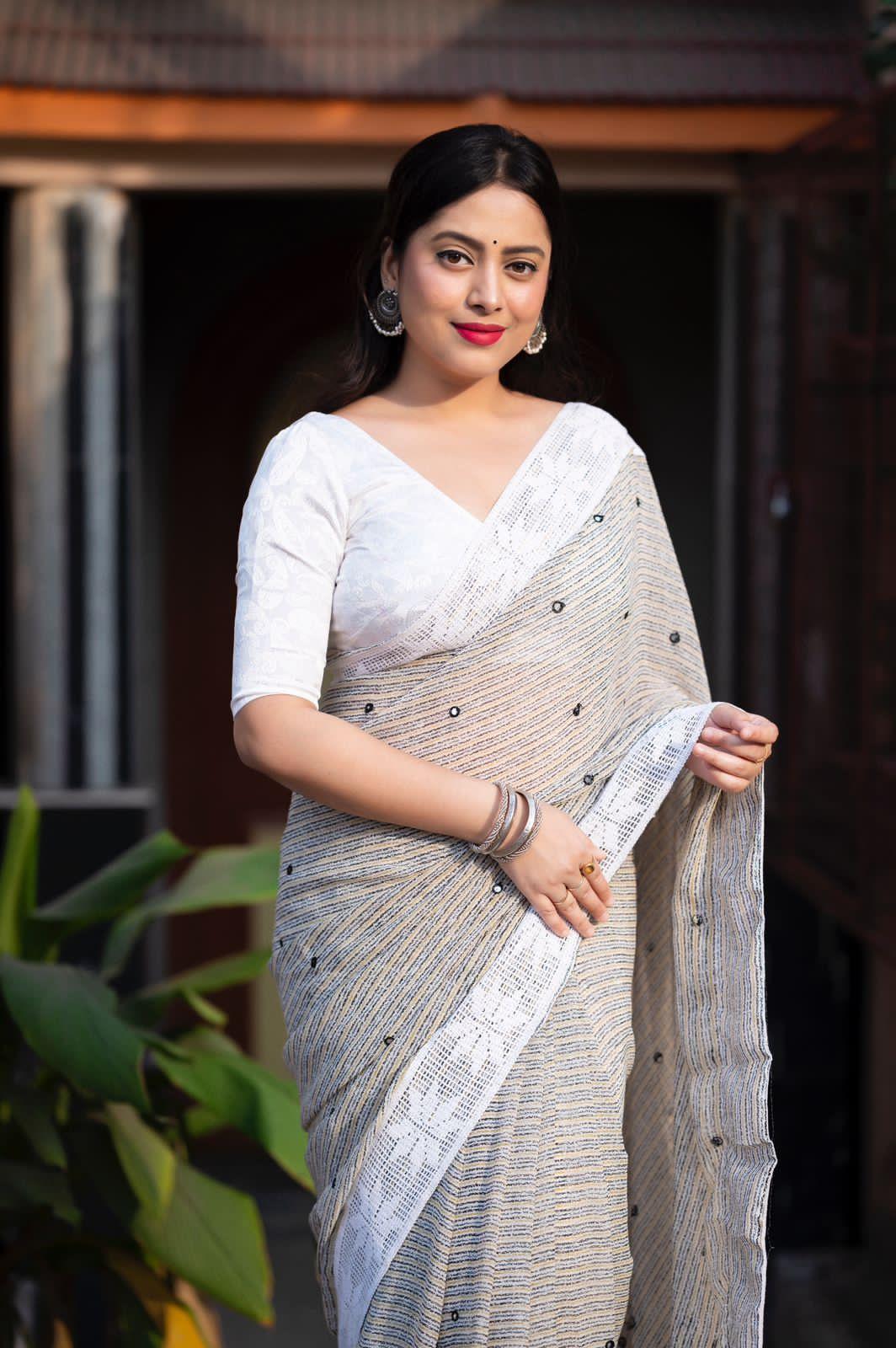 Grey Poly Georgette Ethnic Motifs Saree with Unstitched Blouse - A2M