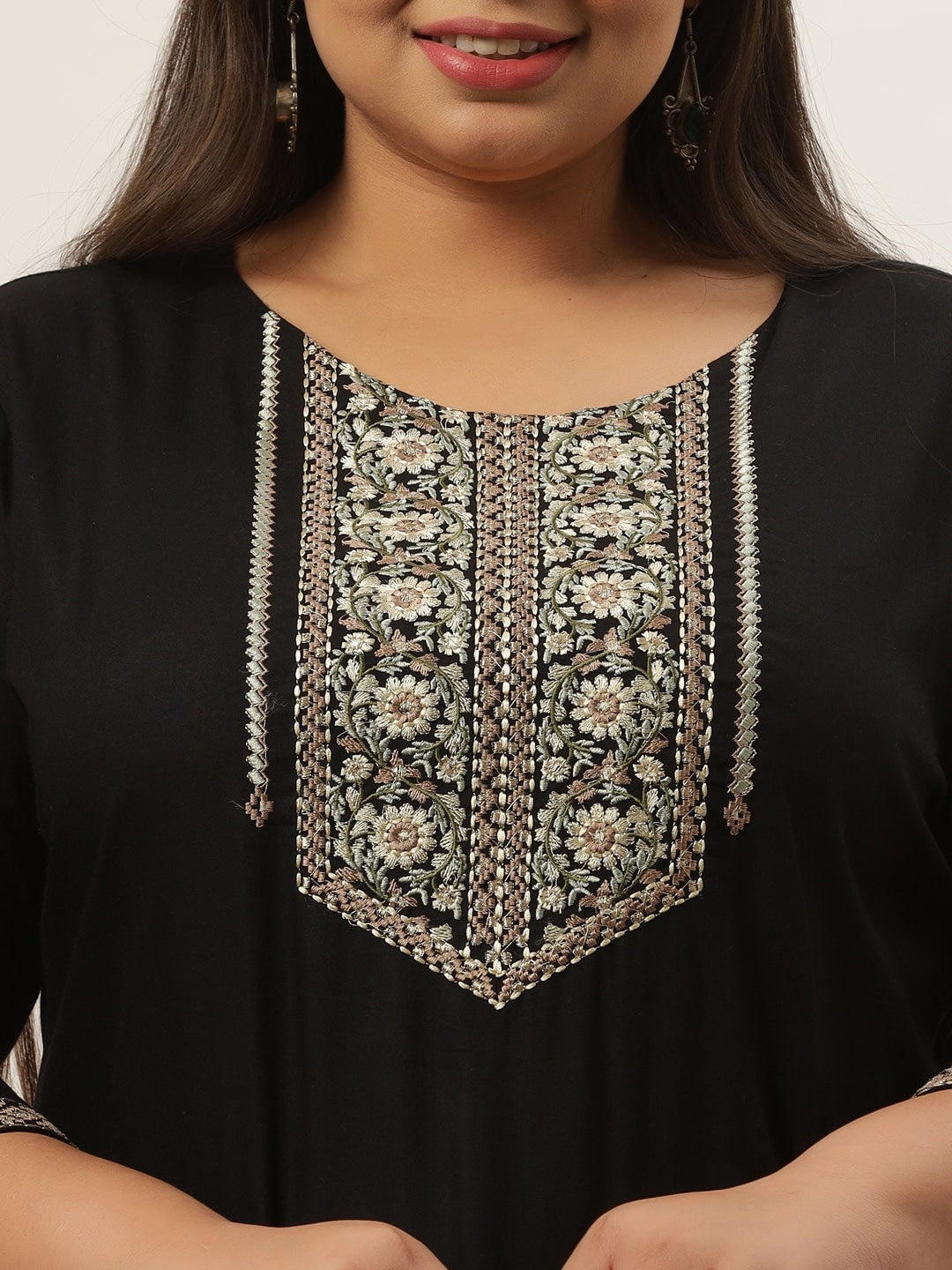 Yufta Black Embroidered Kurta Plus Size Women