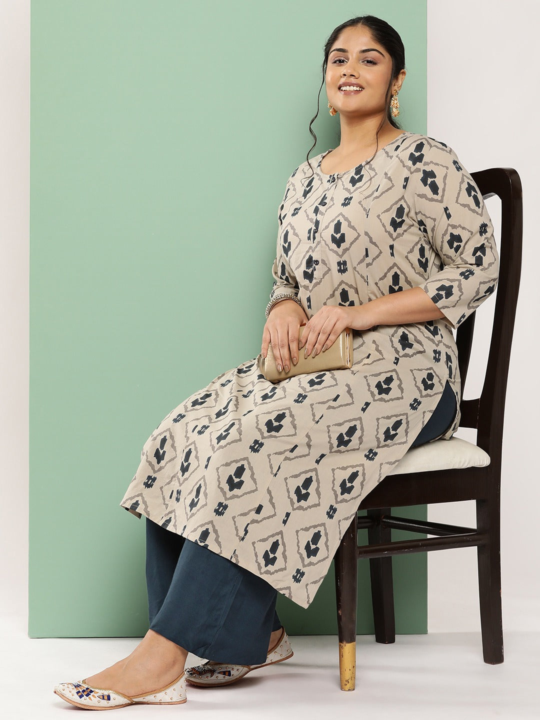 Yufta Plus Size Ethnic Motifs Printed Regular Cotton Kurta with Palazzos