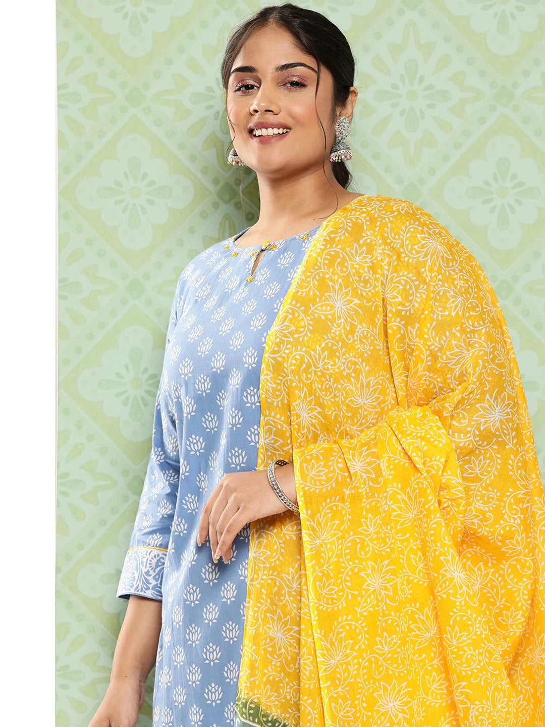 Yufta Plus Size Ethnic Motifs Printed Thread Work Pure Cotton Kurta Set