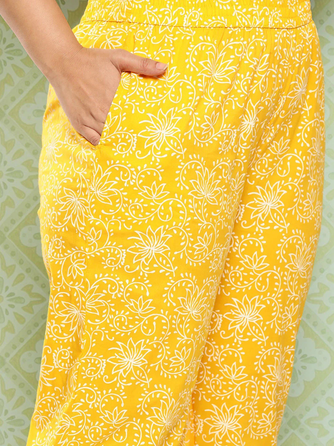 Yufta Plus Size Ethnic Motifs Printed Thread Work Pure Cotton Kurta Set