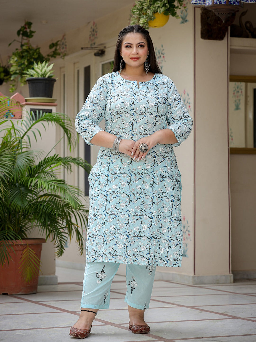 Yufta Plus Size Floral Cotton Kurta Dupatta Set