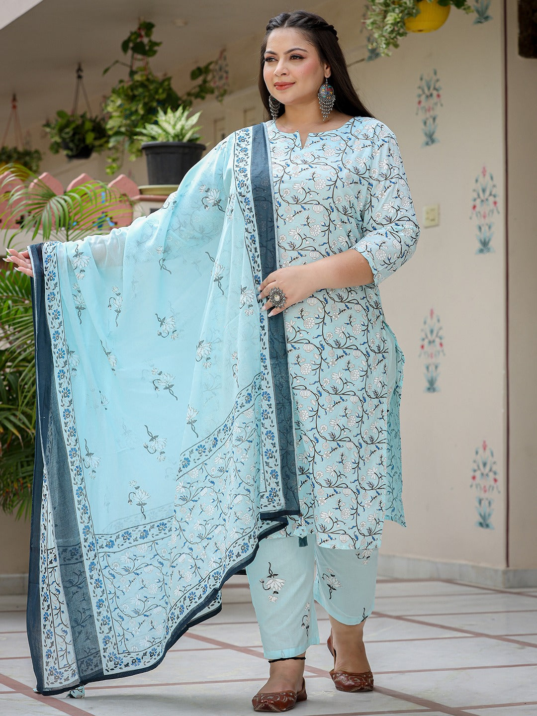 Yufta Plus Size Floral Cotton Kurta Dupatta Set