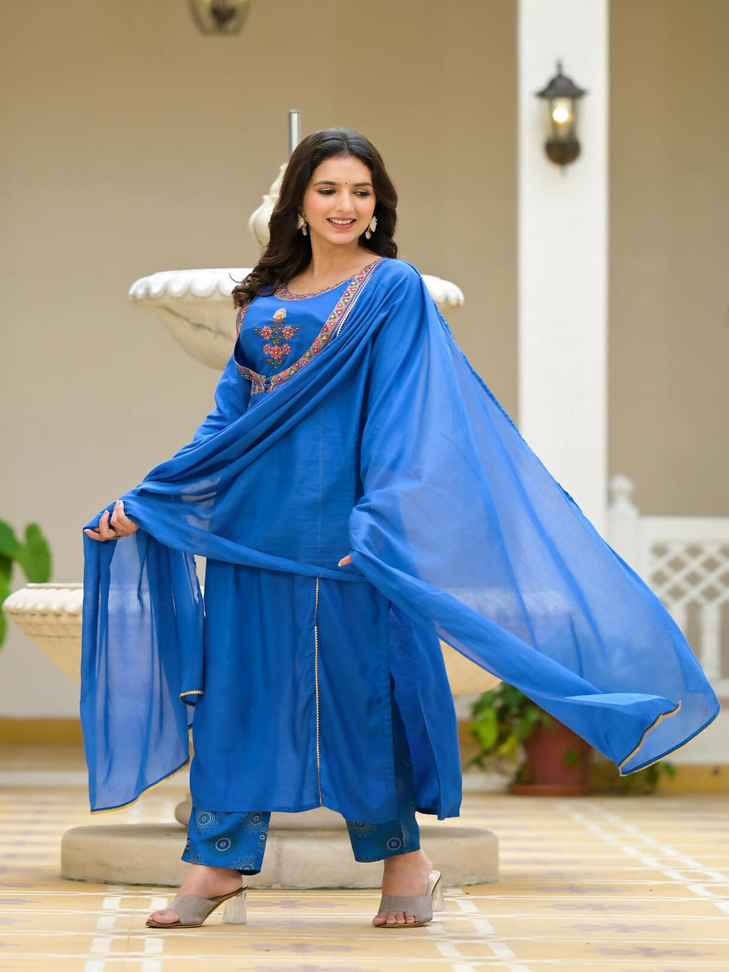 Juniper Women's Blue Solid Viscose Kurta Pant With Dupatta Set With Thread & Mirror Work