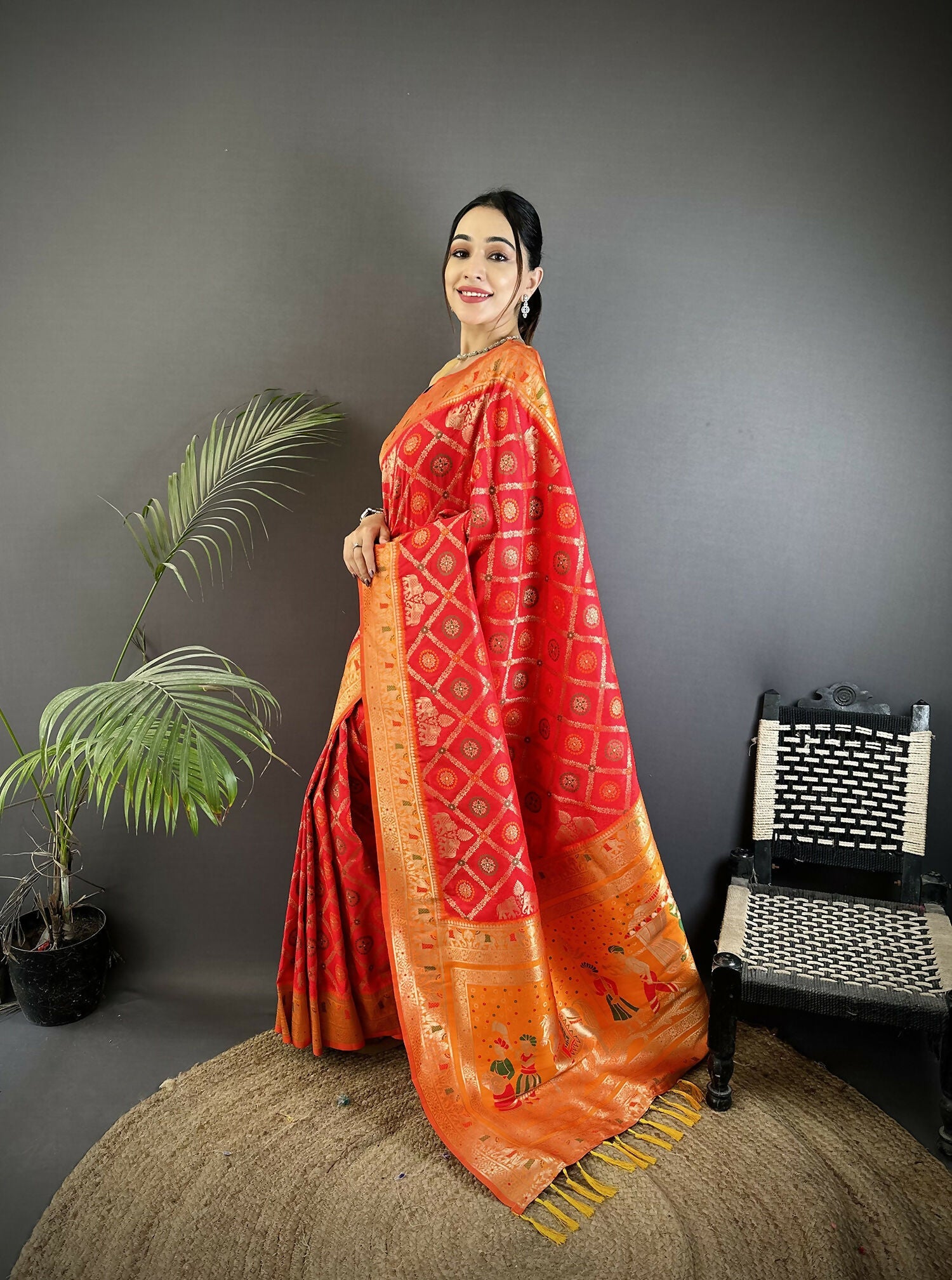 Joban Fashion Red Patola Soft Silk Patola Saree
