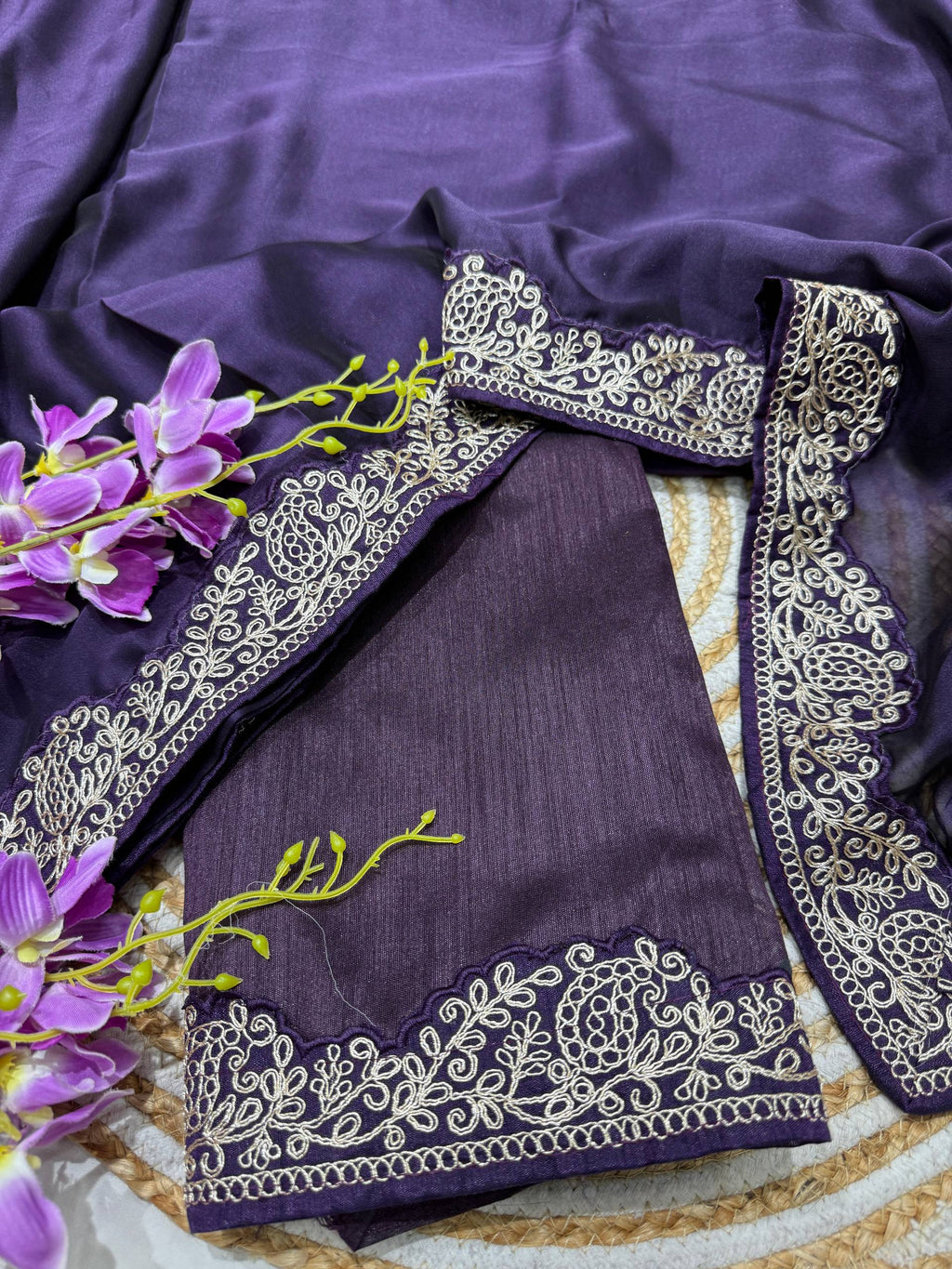 Lorenvalley Fashion Purple Rangoli Silk with Coding Lace Work Saree with Blouse