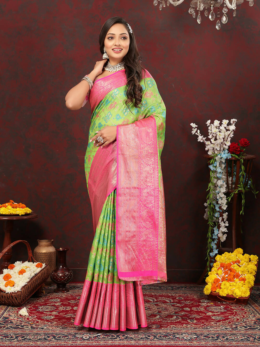Lorenvalley Fashion Green Cotton Woven Design Zari Meenakari Weaving Saree