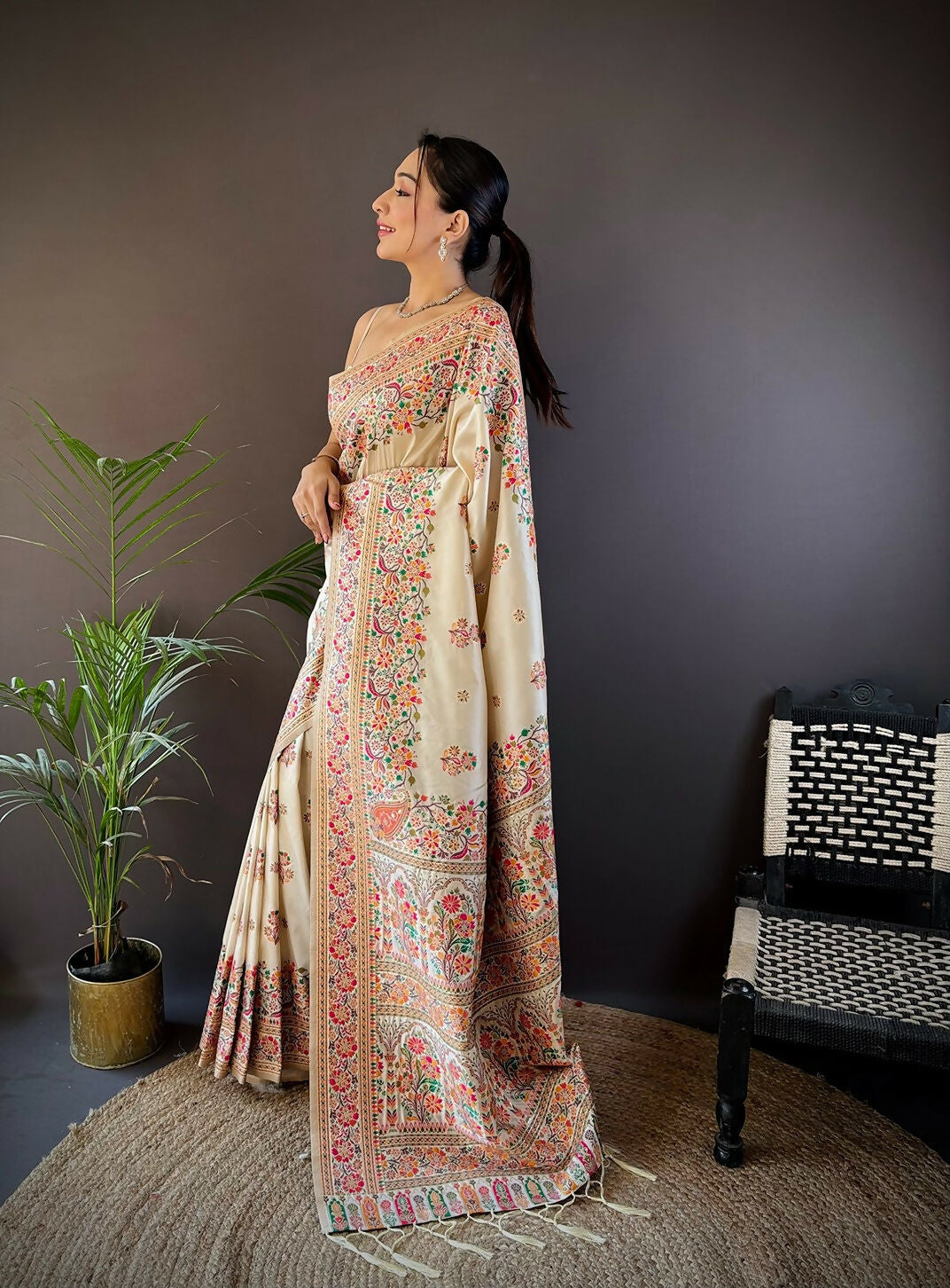 Joban Fashion White Meena Weaves Pashmina Sarees