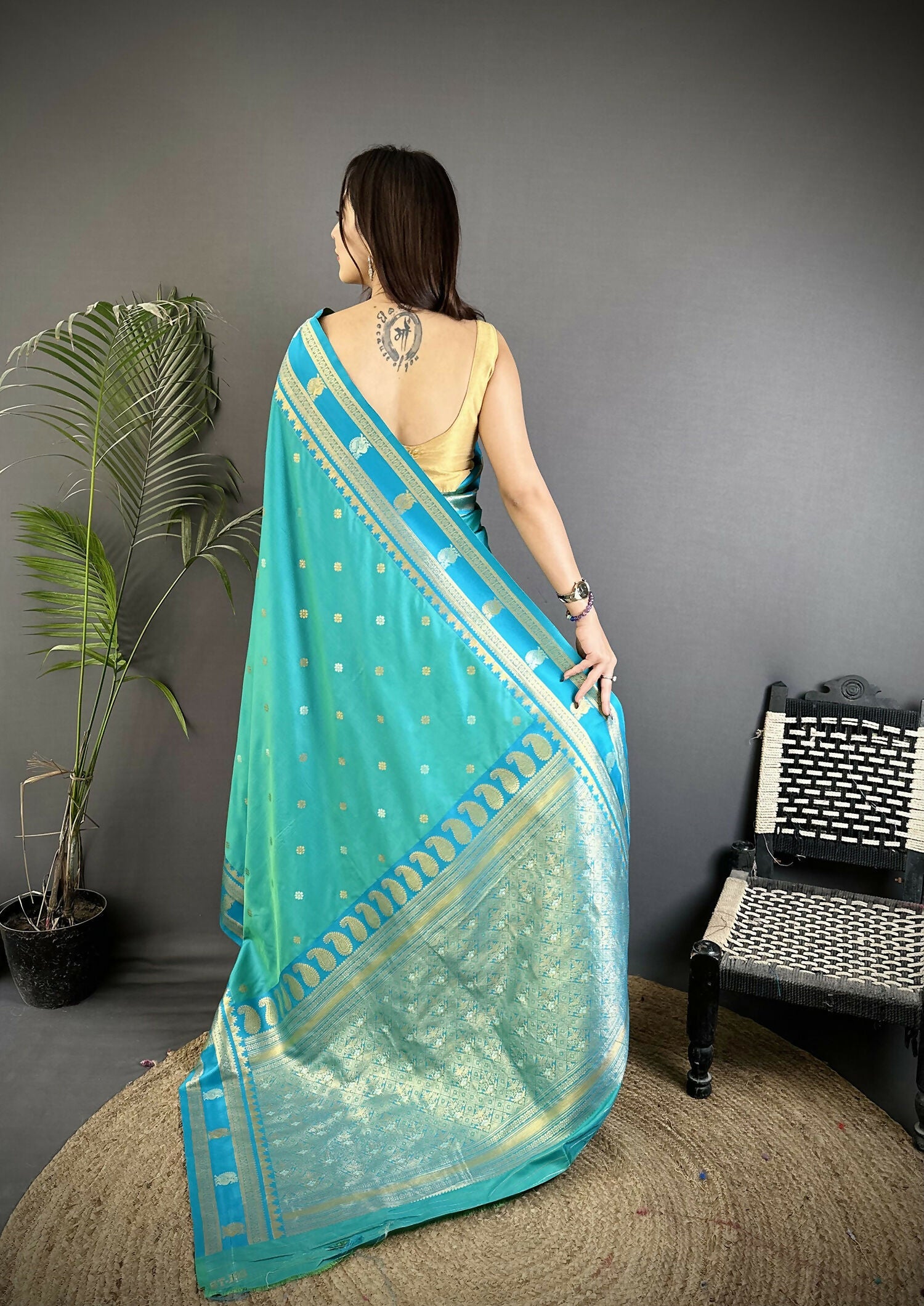 Joban Fashion Sea Green Banarasi Soft Silk Woven Saree